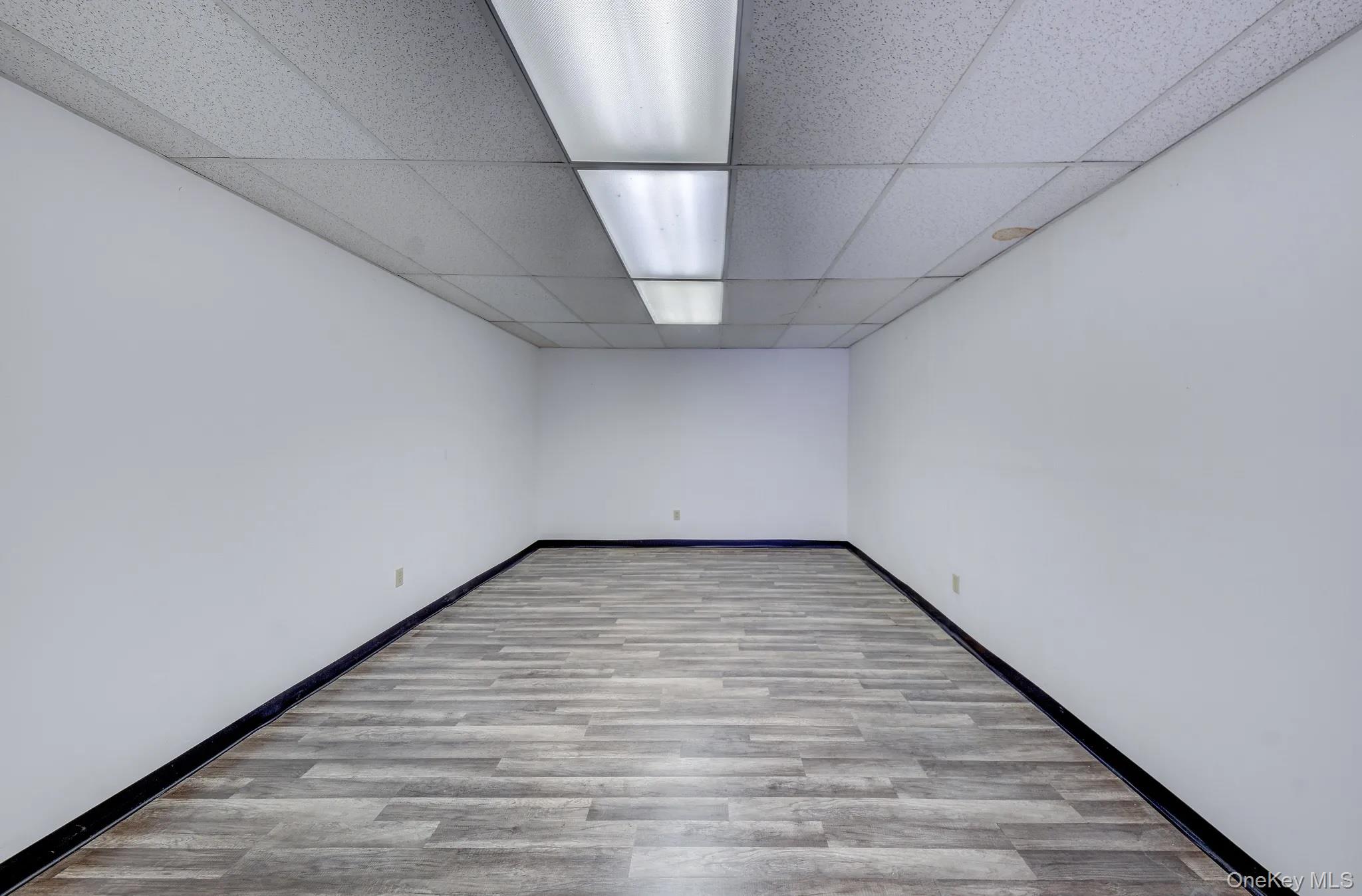 184 Broadway – For Rent photo 10