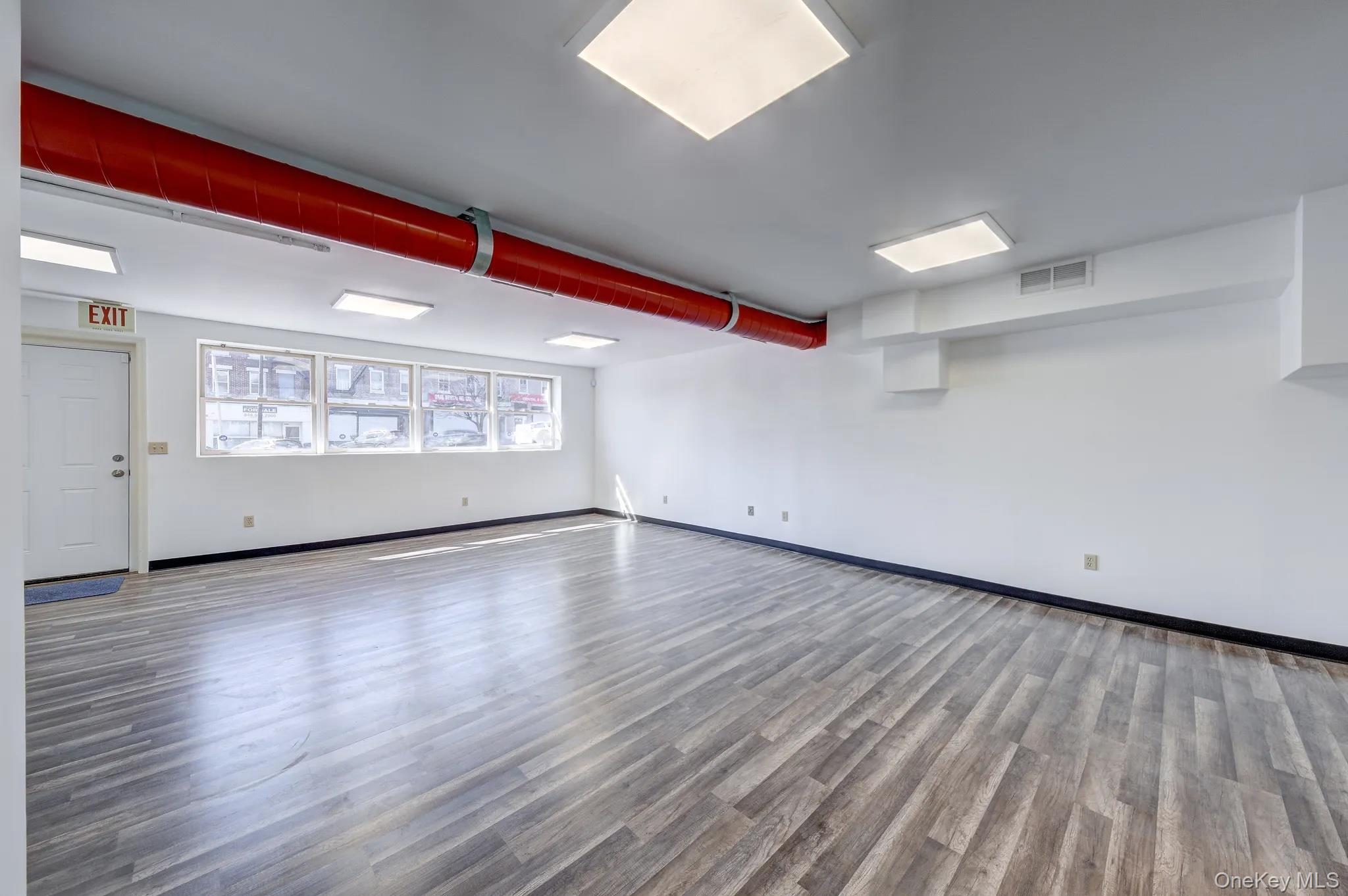184 Broadway – For Rent photo 6