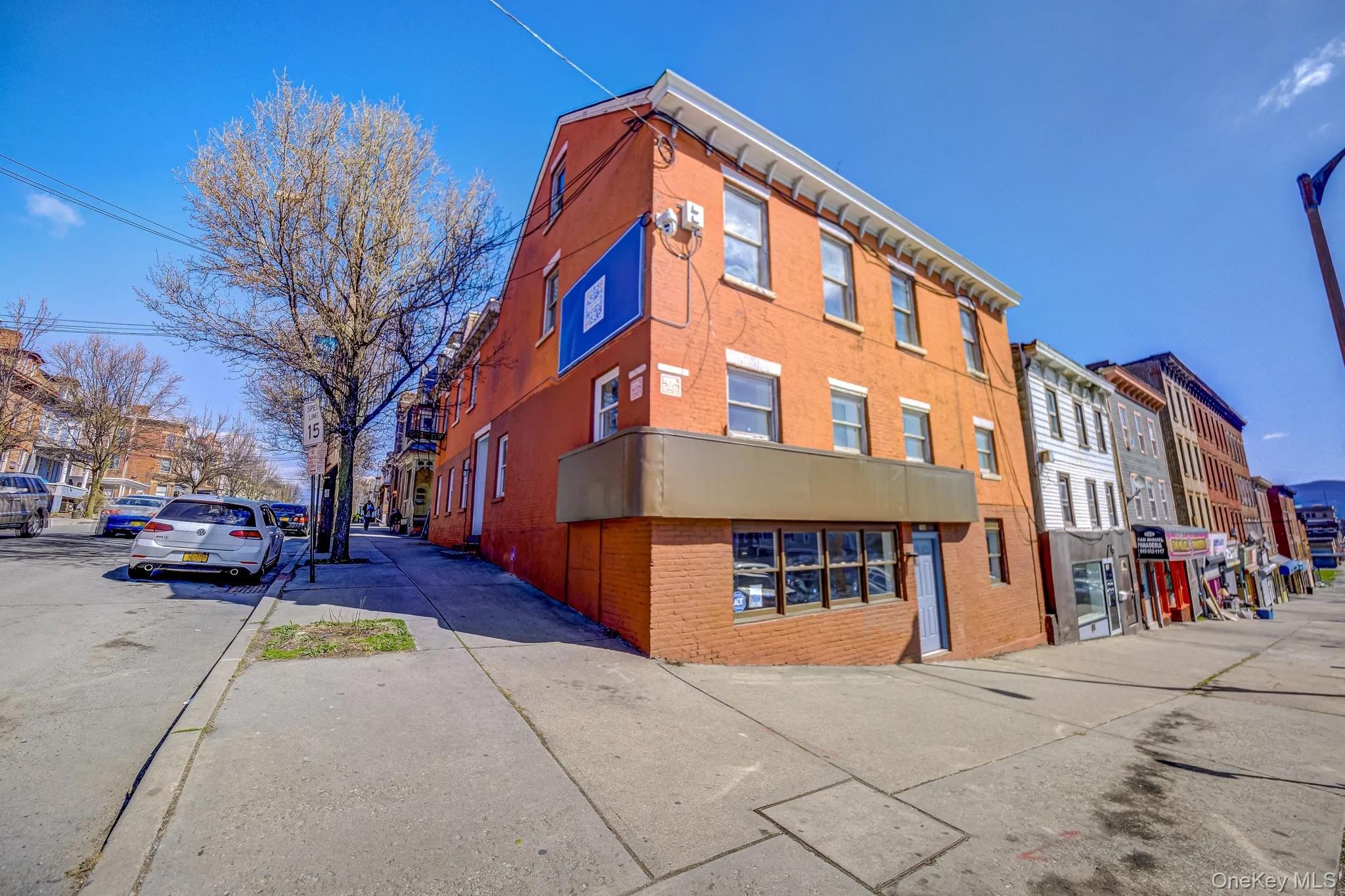 184 Broadway – For Rent