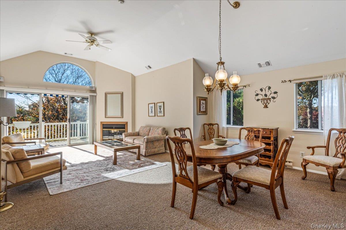 414 Lindsay Lane – For Sale photo 5