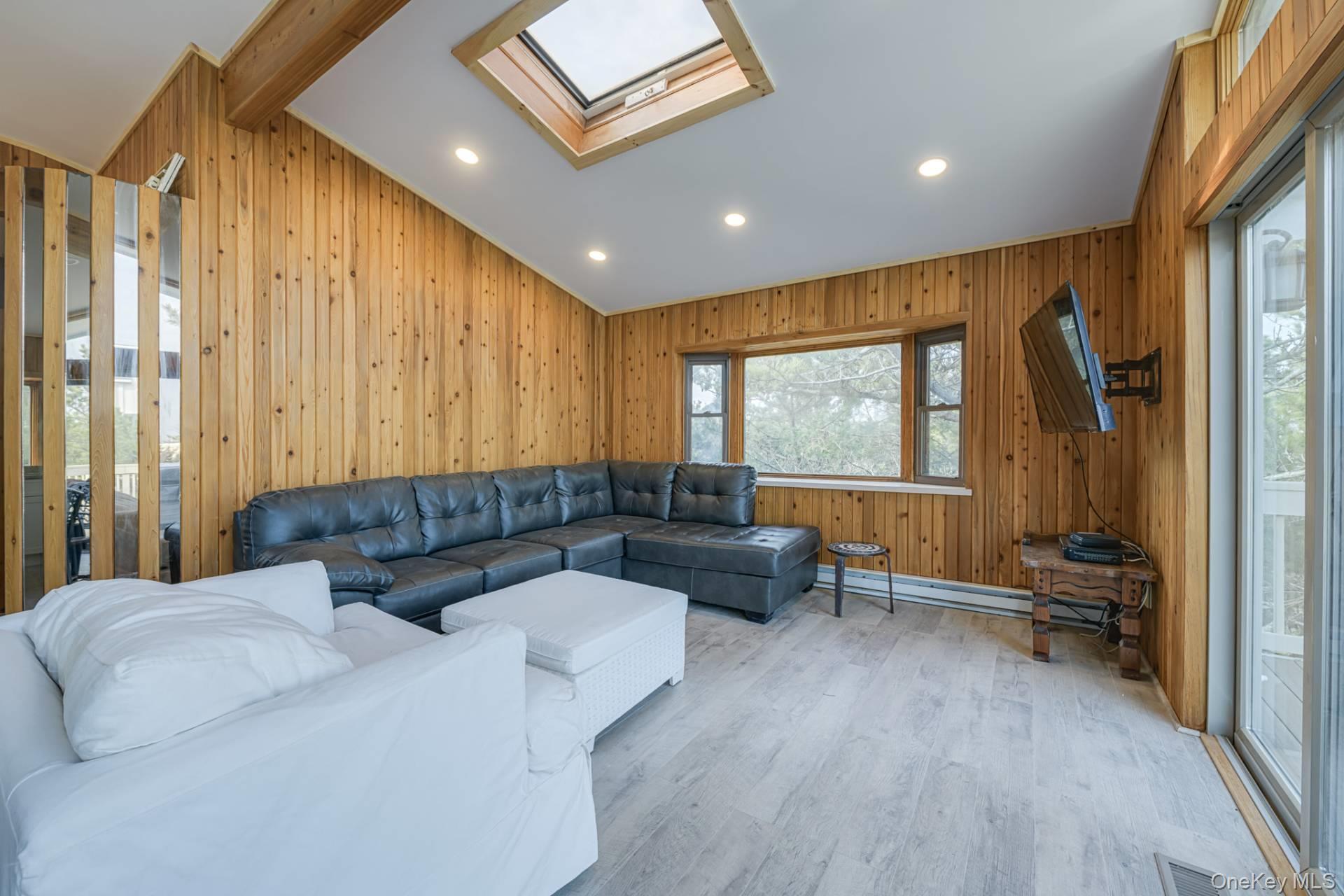 826 Dune Road – For Rent photo 10