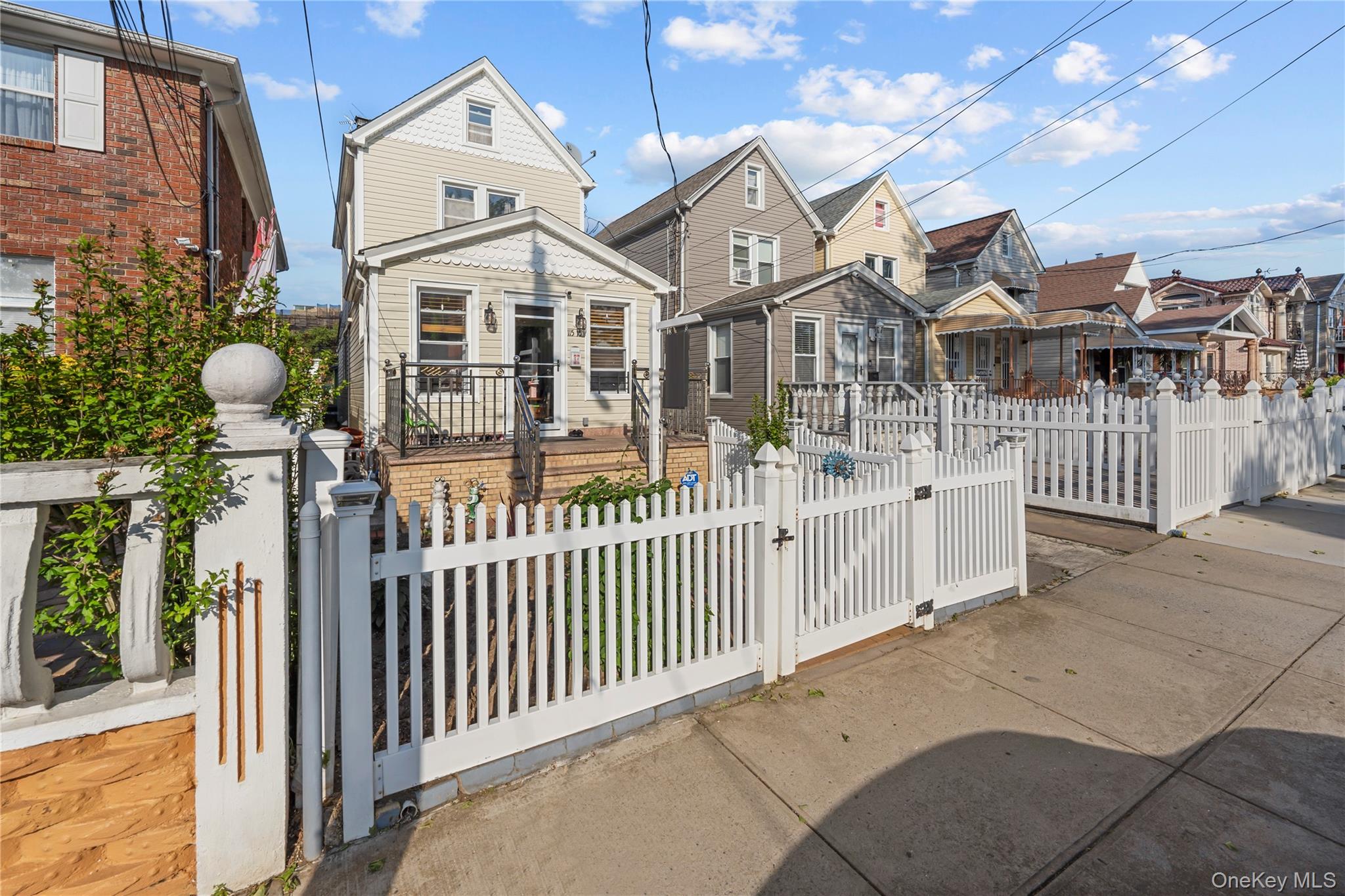 115-15 127 Street – For Sale photo 3