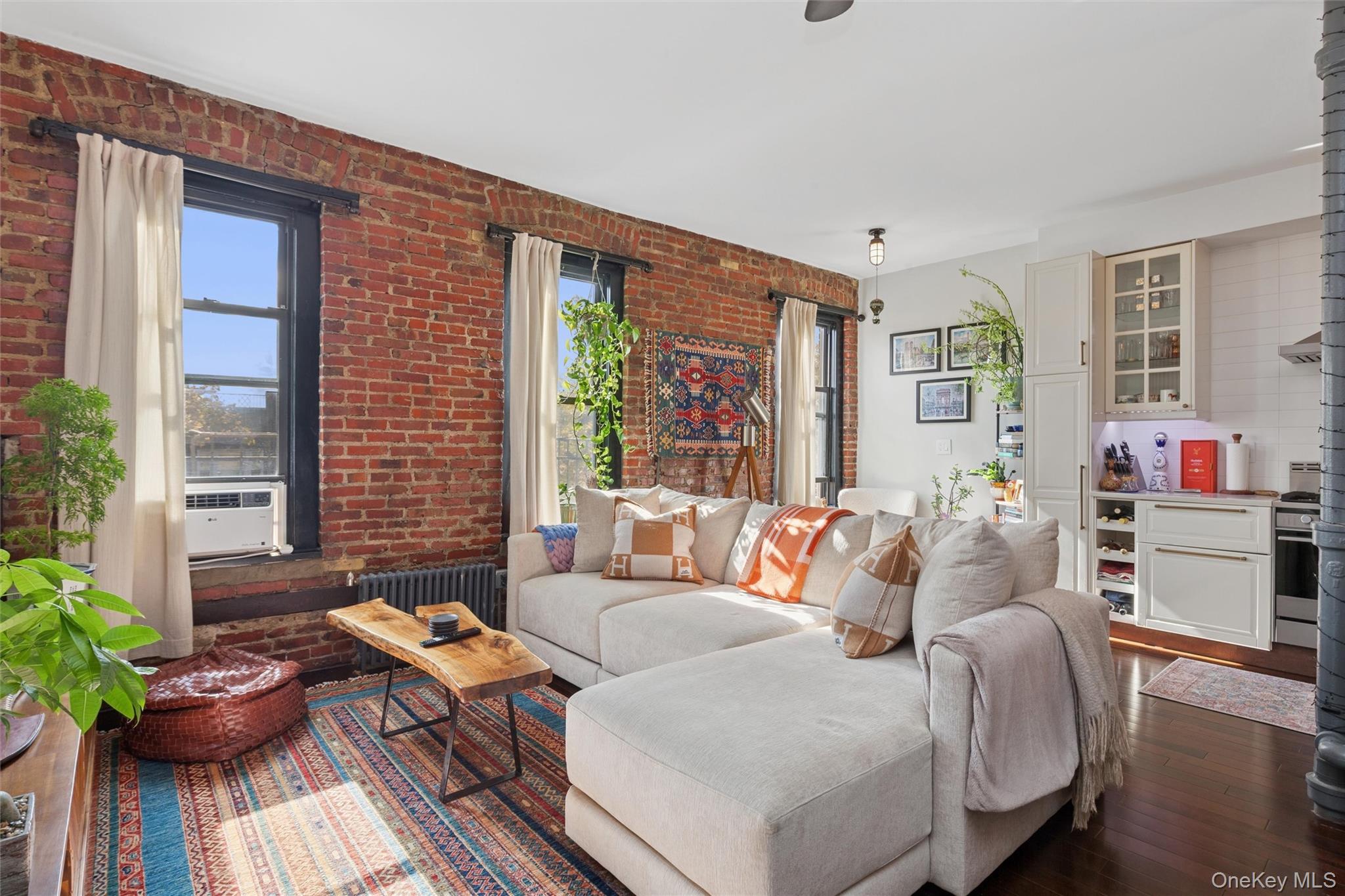 8374 Talbot Street, Unit 6F