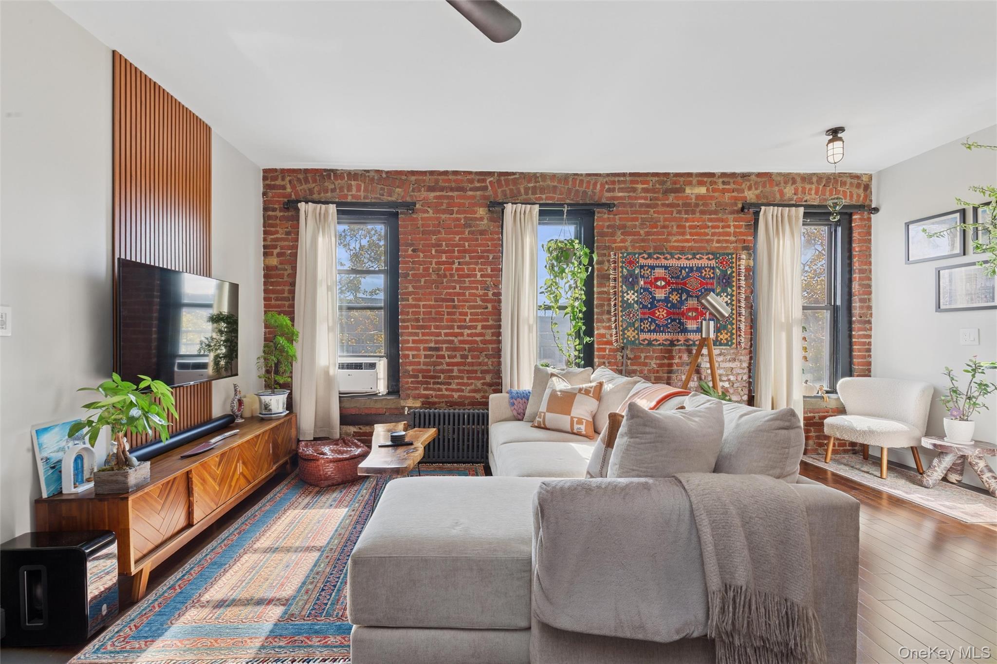 8374 Talbot Street, Unit 6F photo 2