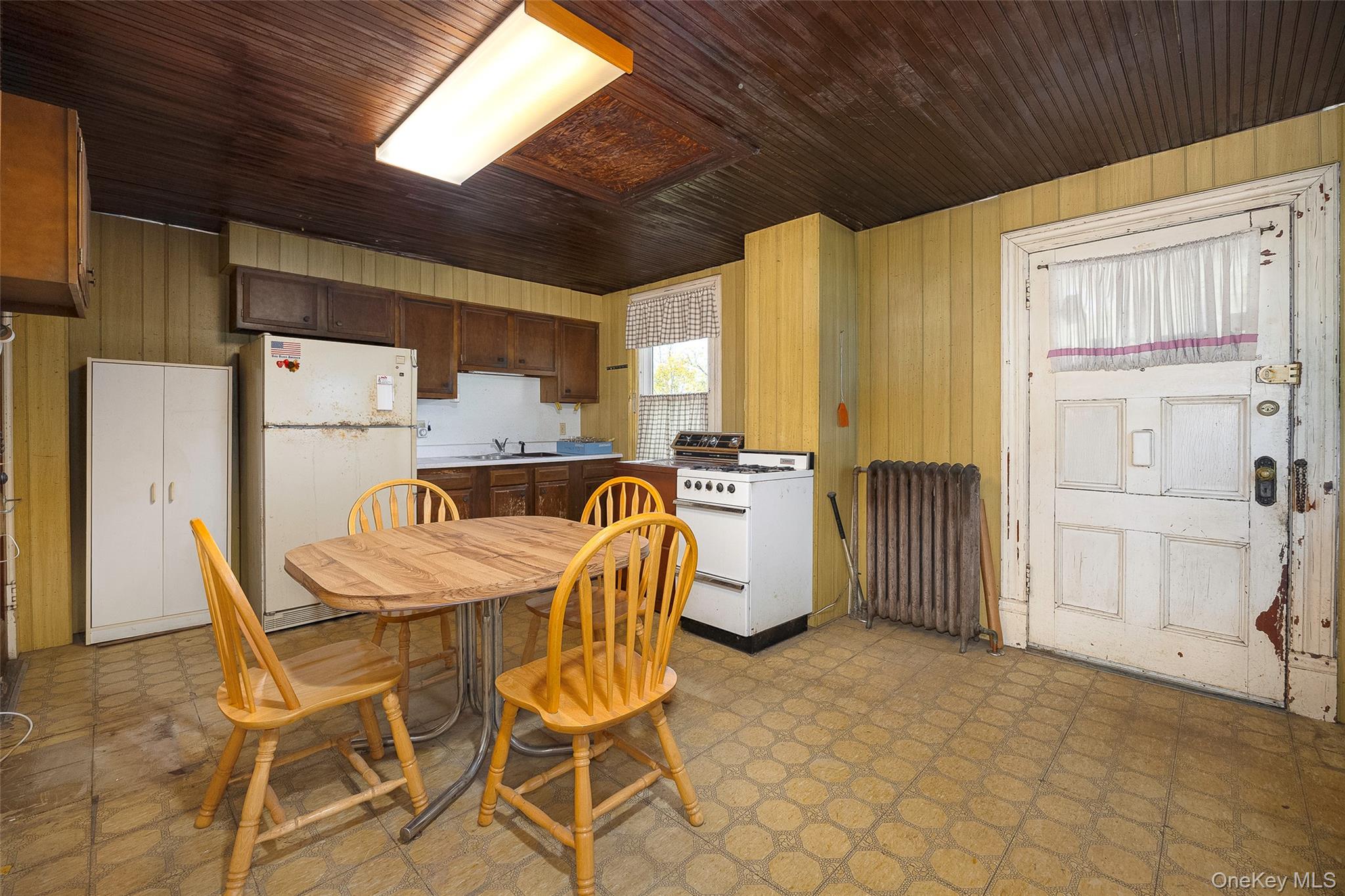 3 Spring Street – For Sale photo 21