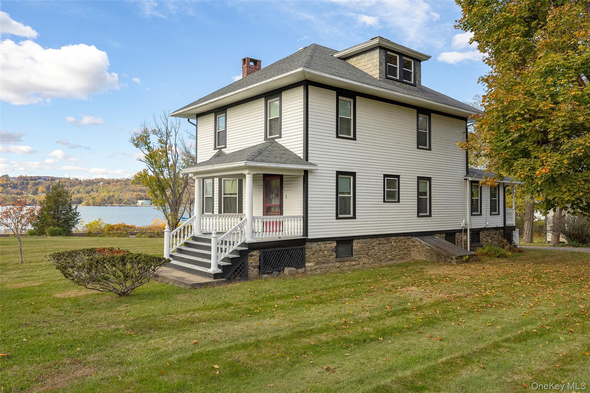 3 Spring Street – For Sale photo 4