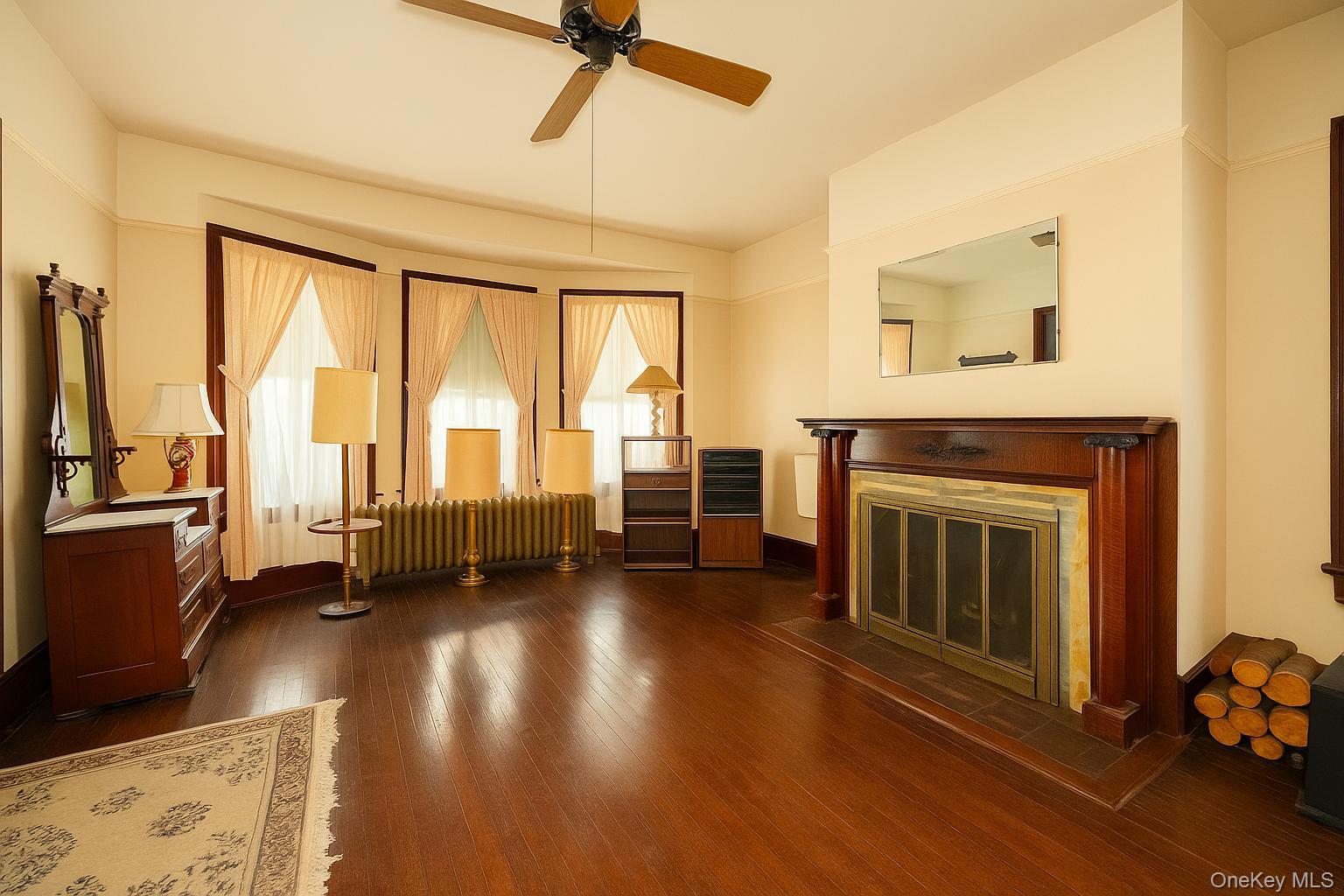 3 Spring Street – For Sale photo 3