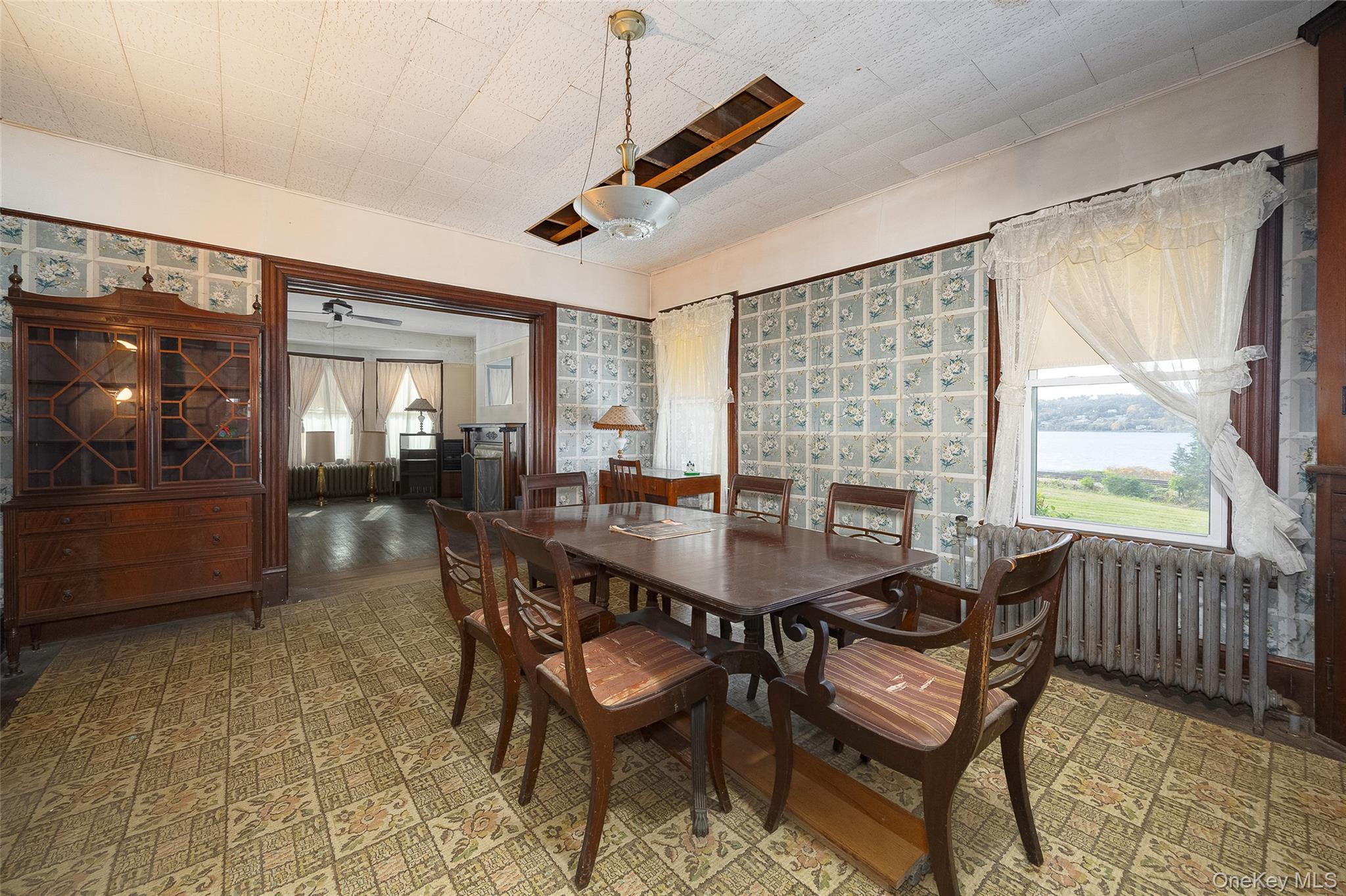 3 Spring Street – For Sale photo 18