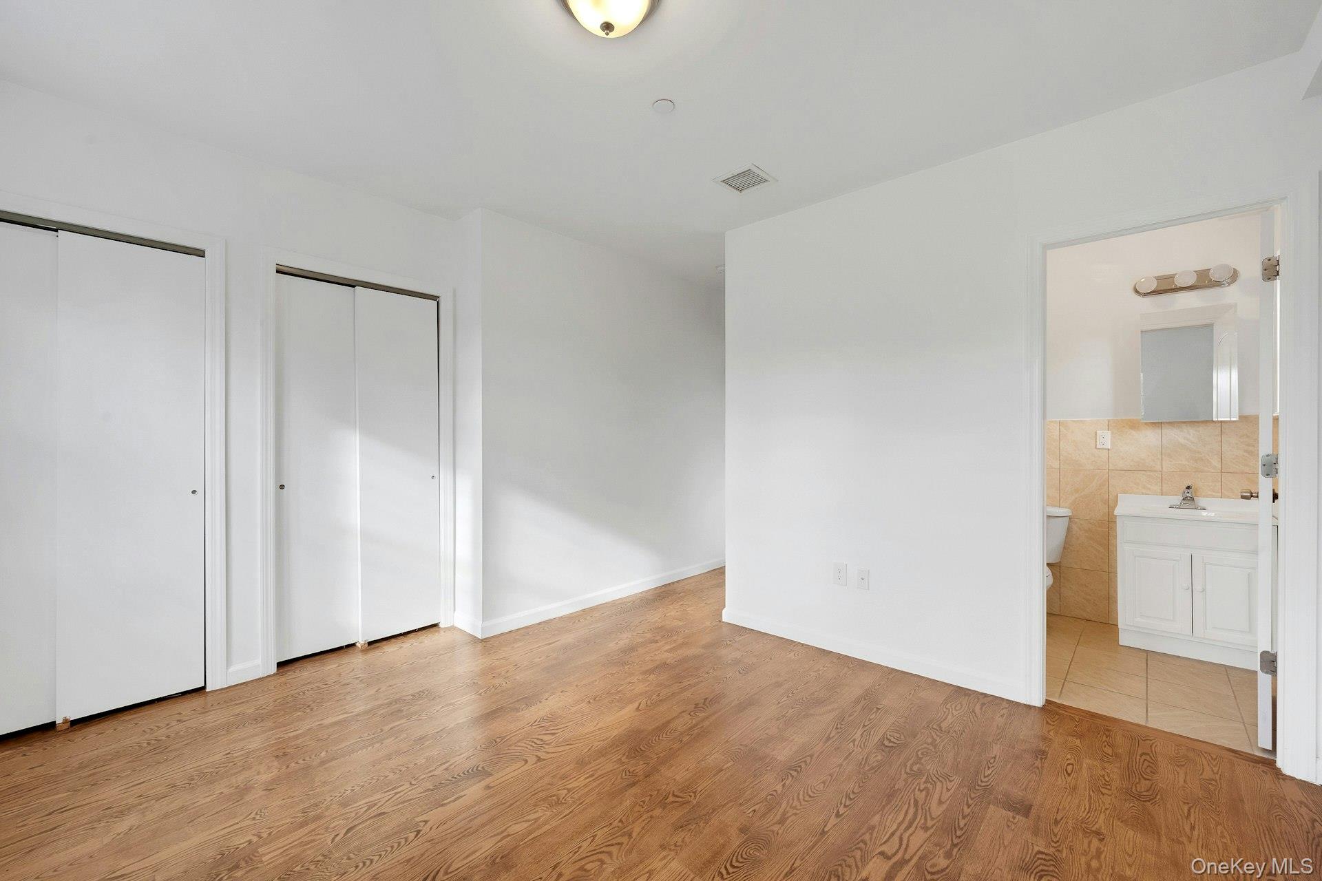 820 Hollywood Avenue – For Sale photo 17
