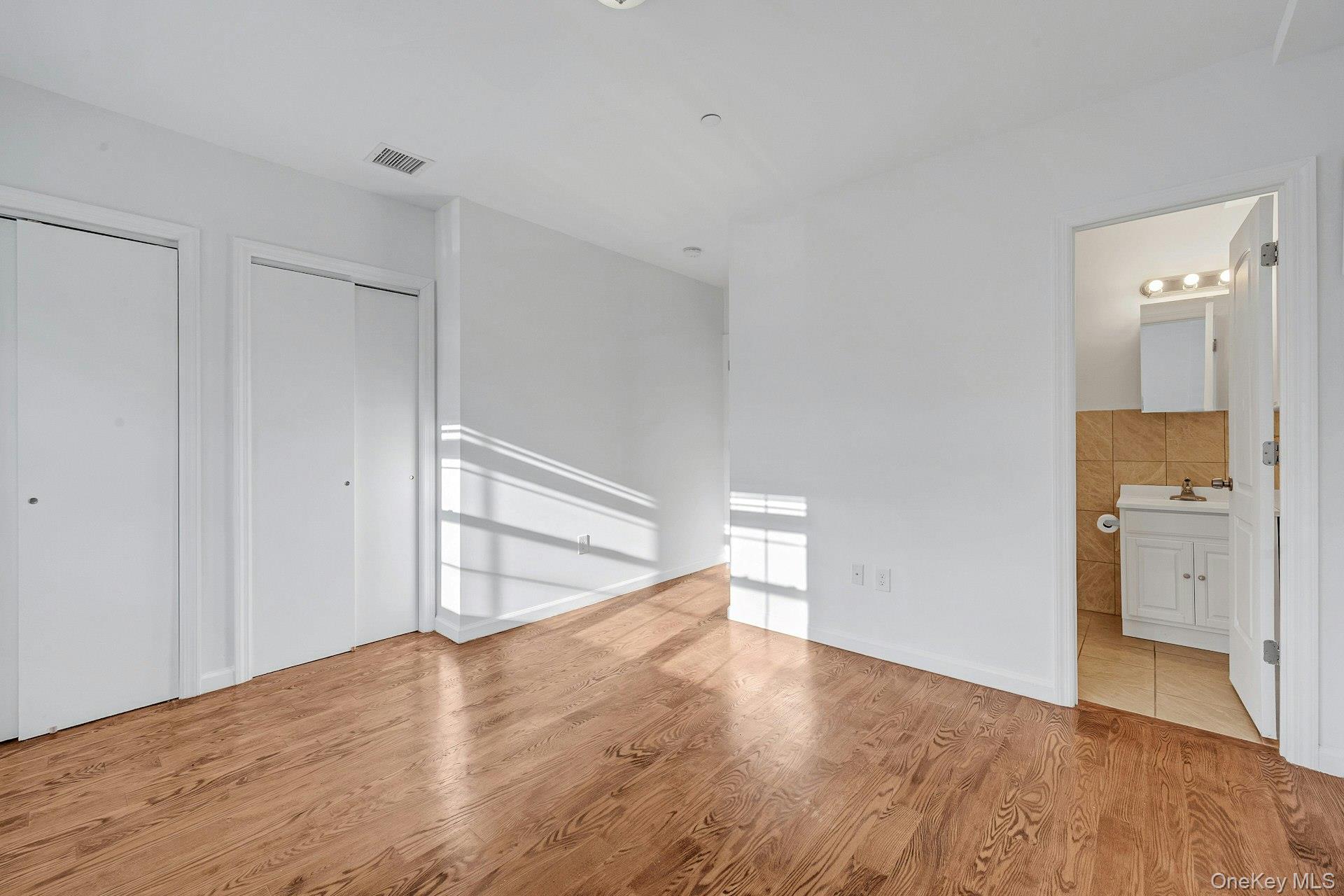 822 Hollywood Avenue – For Sale photo 27