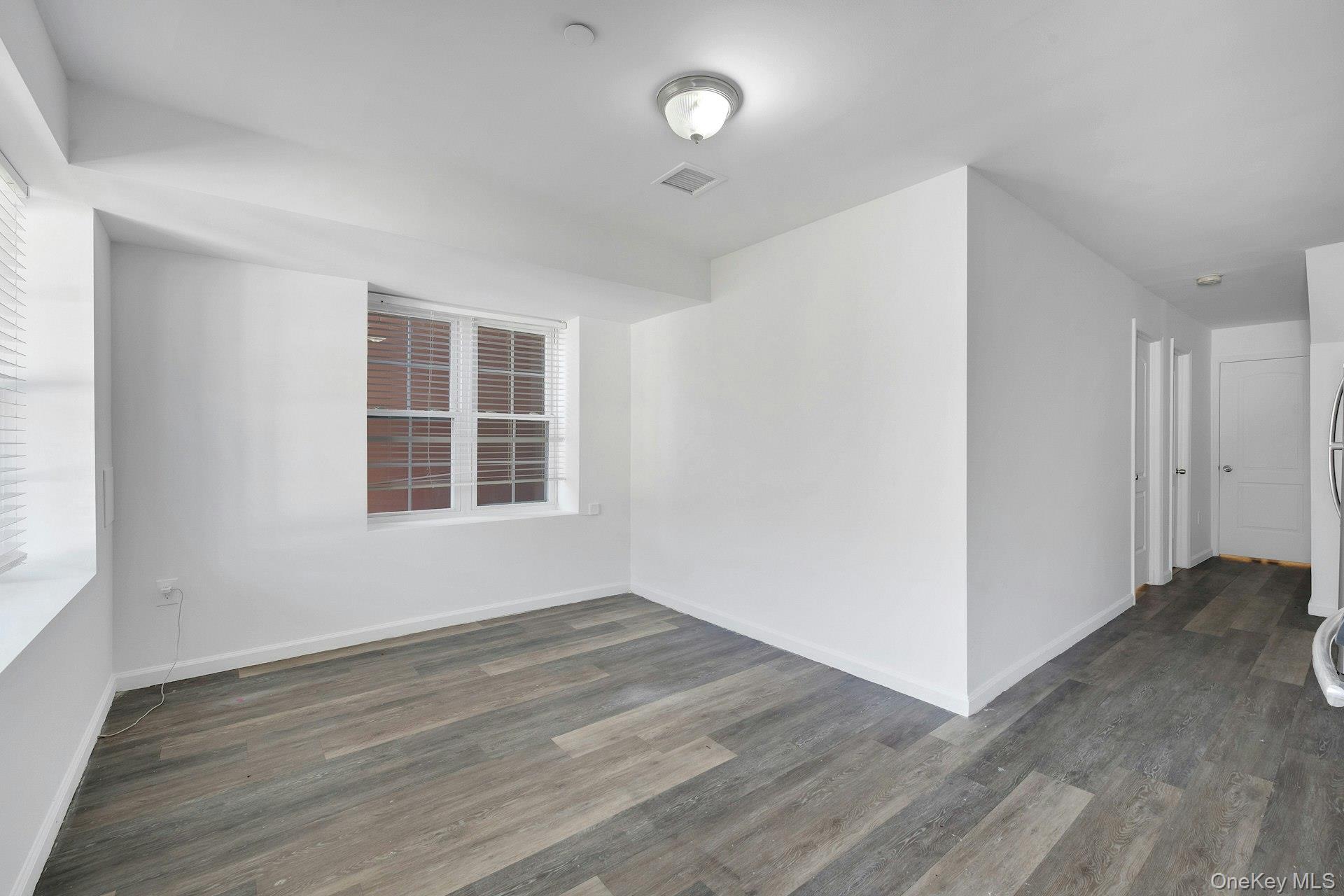 822 Hollywood Avenue – For Sale photo 12