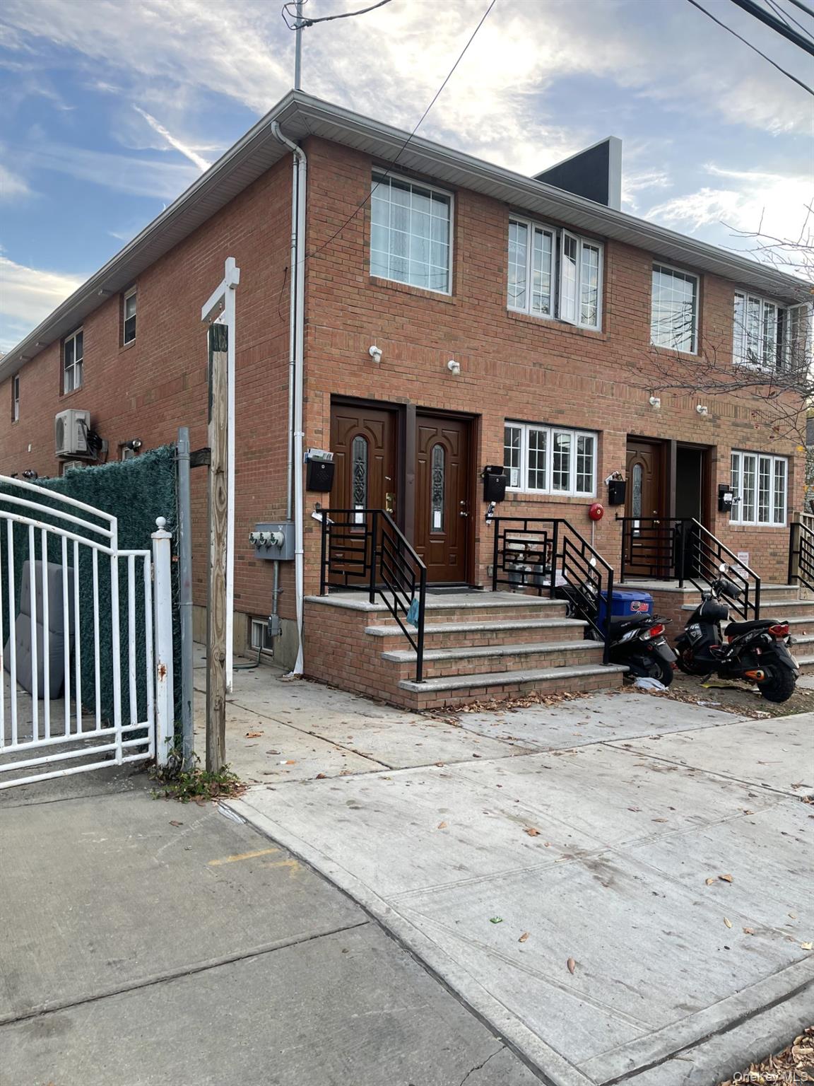 182-04 91st Avenue – For Sale