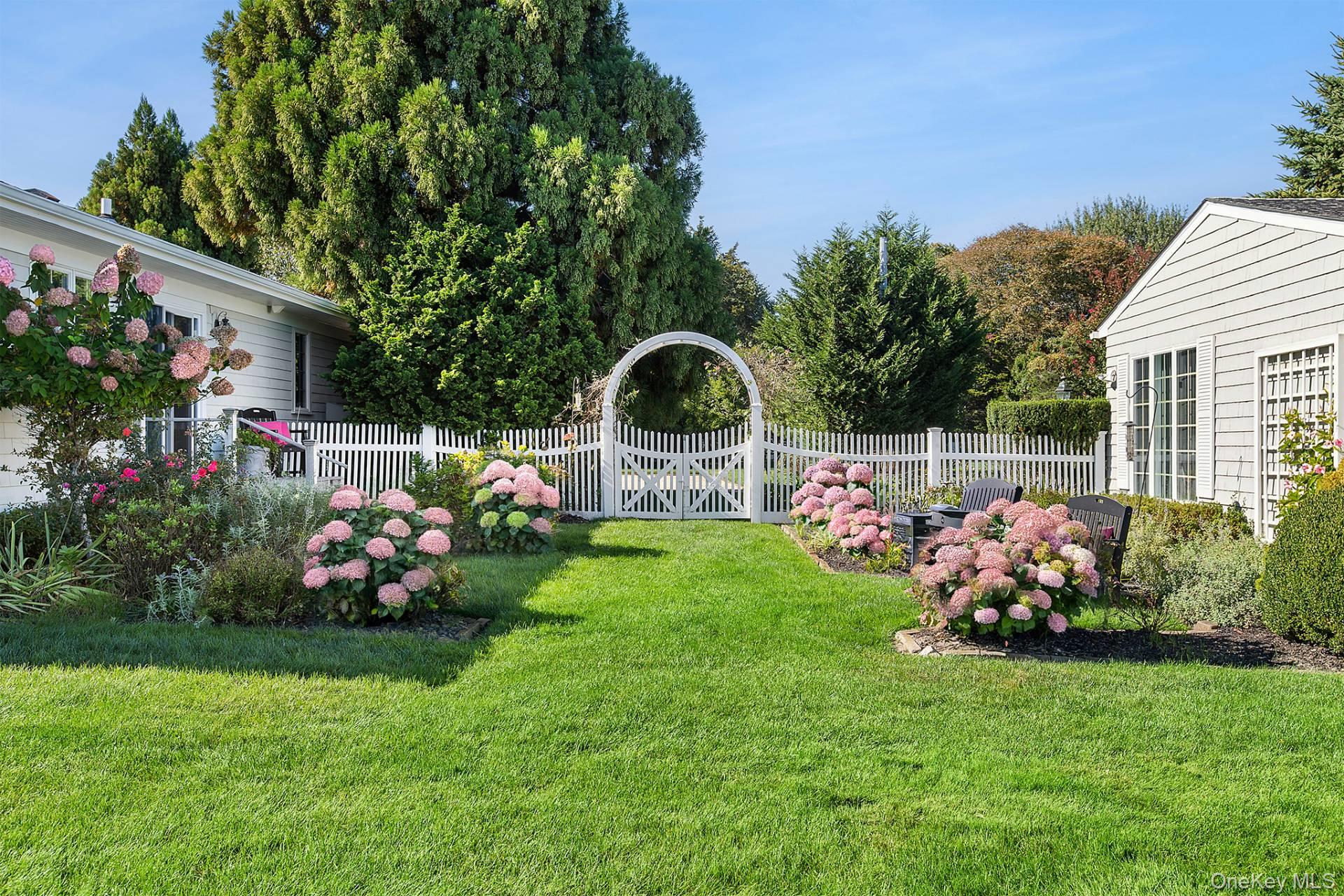 29 Quantuck Bay Lane – For Sale photo 36