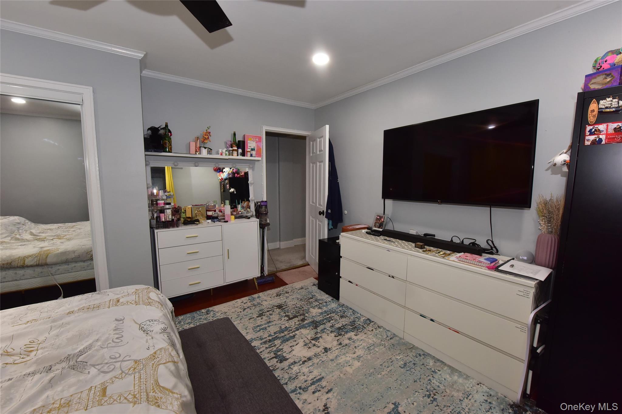 87-50 204 Street, Unit B74 photo 12