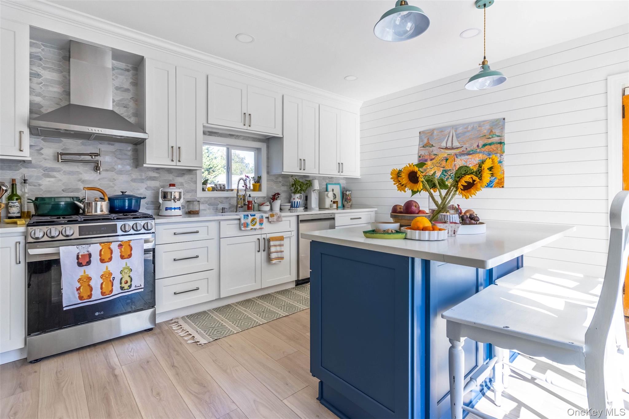 312 5th Avenue – For Rent photo 15