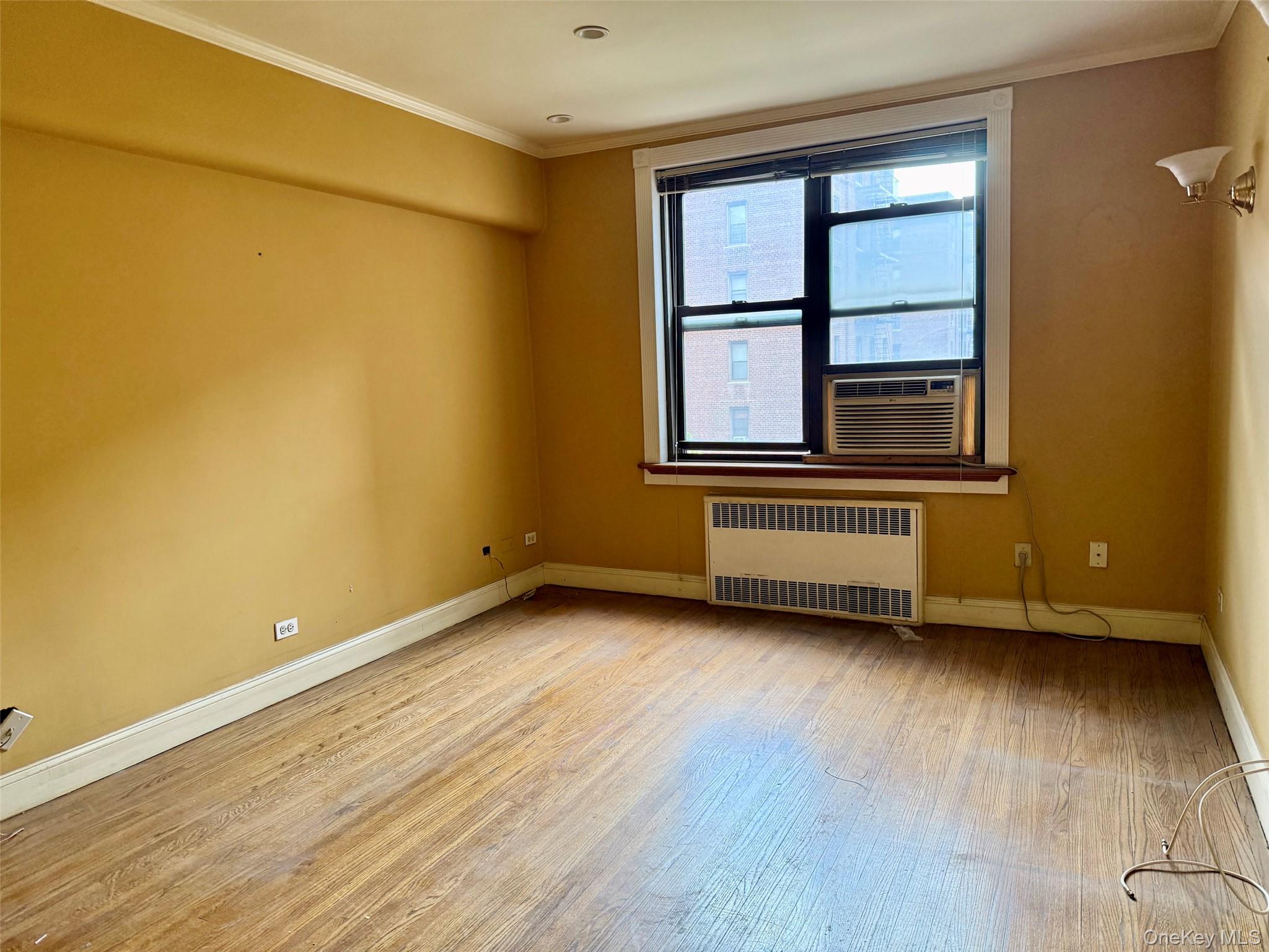 112-50 Northern Boulevard, Unit 3B photo 2