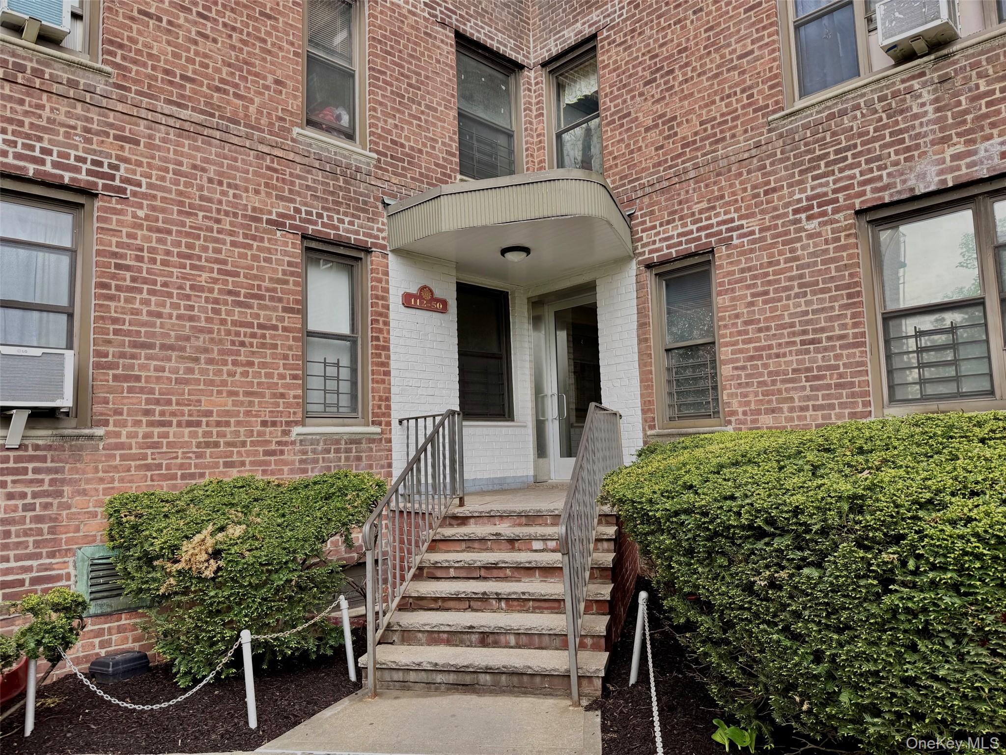 112-50 Northern Boulevard, Unit 3B
