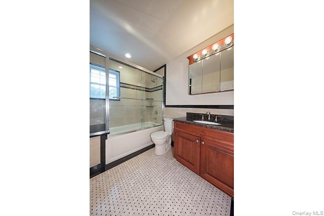 100 Villa D’est Drive, Unit D- 16 photo 15