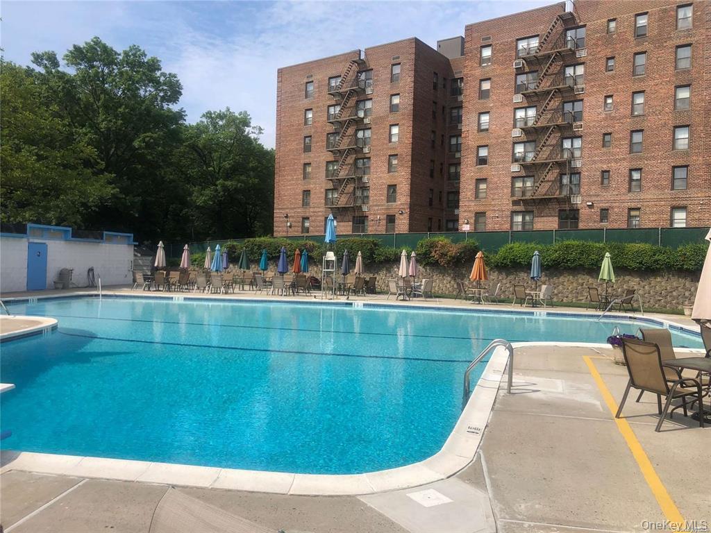 224-24 Union Turnpike, Unit 6G photo 8