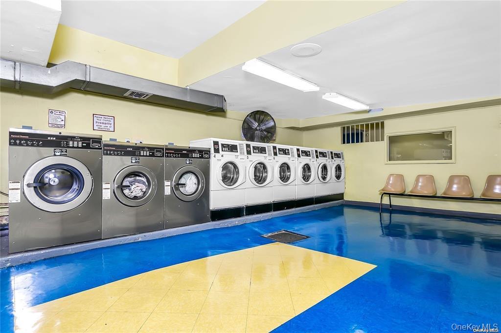 139-15 83rd Avenue, Unit 717 photo 9