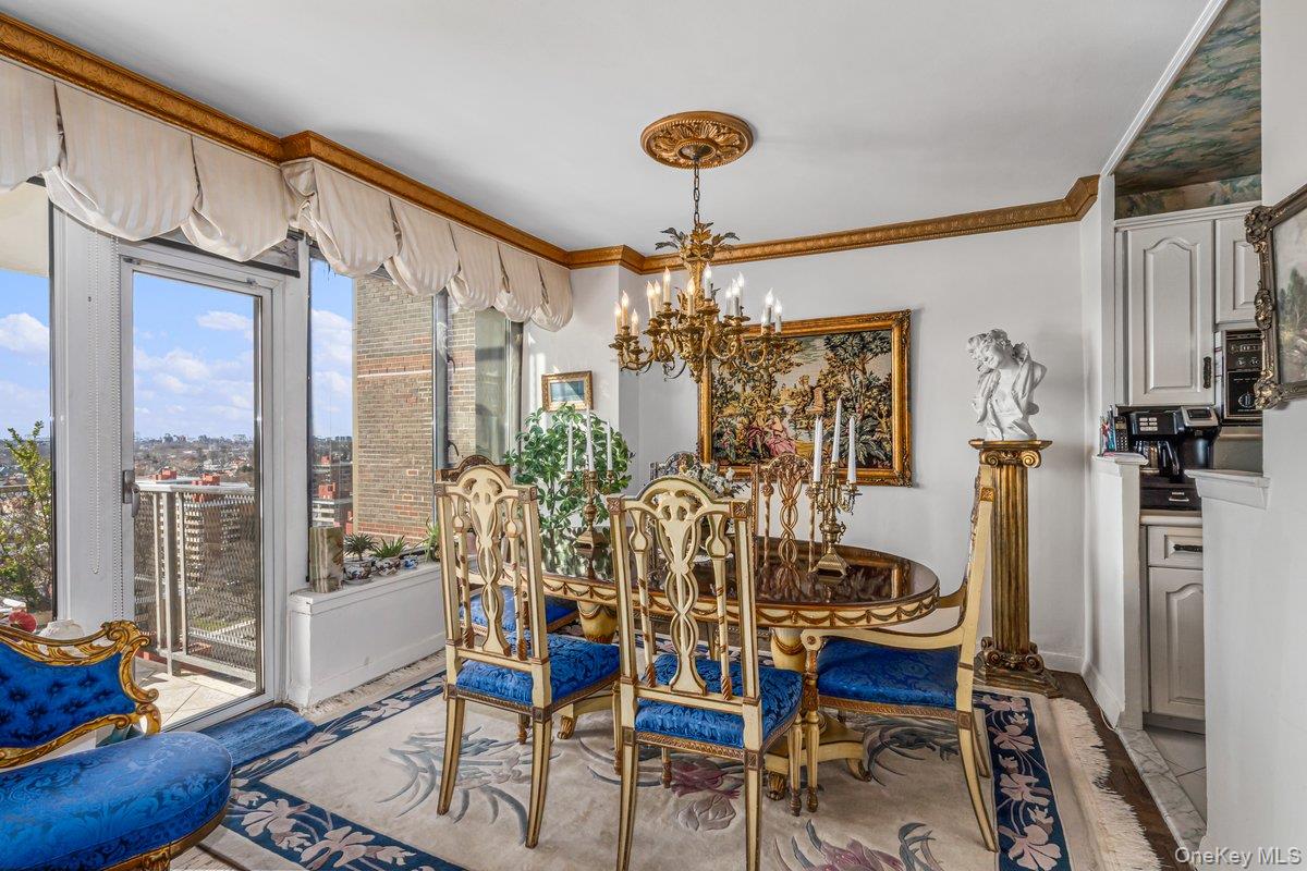 166-25 Powells Cove Boulevard, Unit 19G photo 5