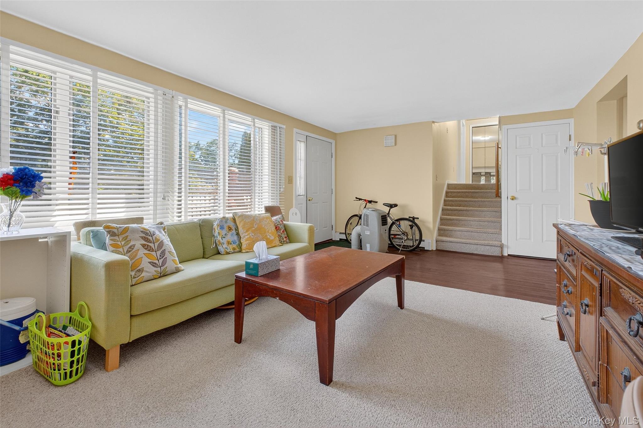 2 Renee Gate Street – For Sale photo 25