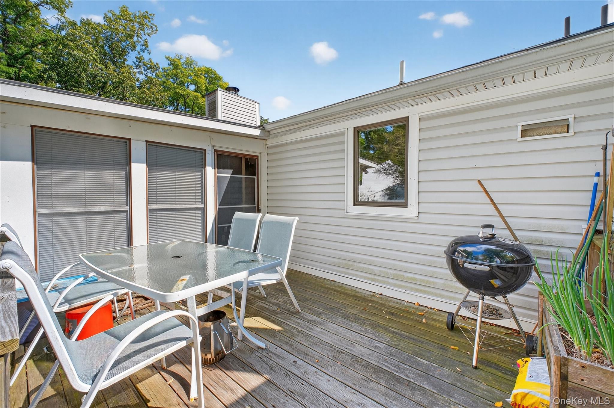 2 Renee Gate Street – For Sale photo 43