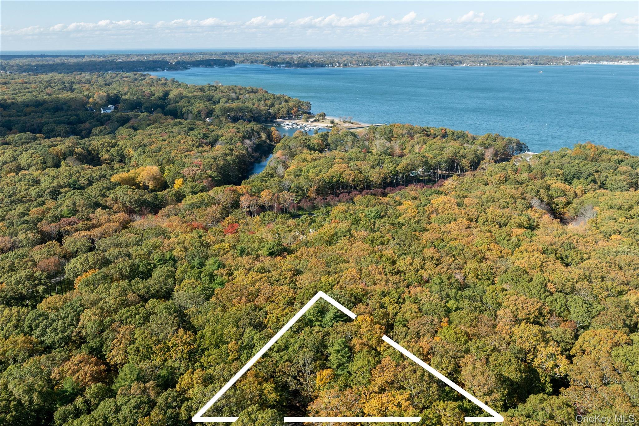 11195 N Bayview Road – For Sale