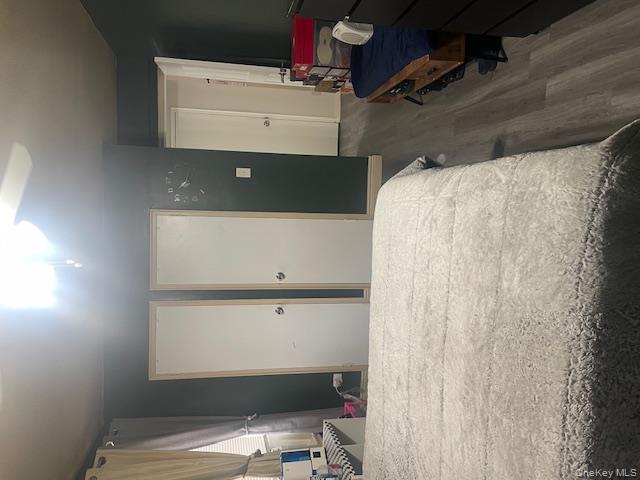 2165 Matthews Avenue, Unit 4F photo 4