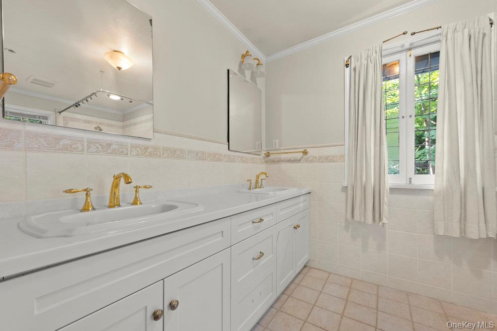 40 Pine Brook Drive – For Sale photo 17