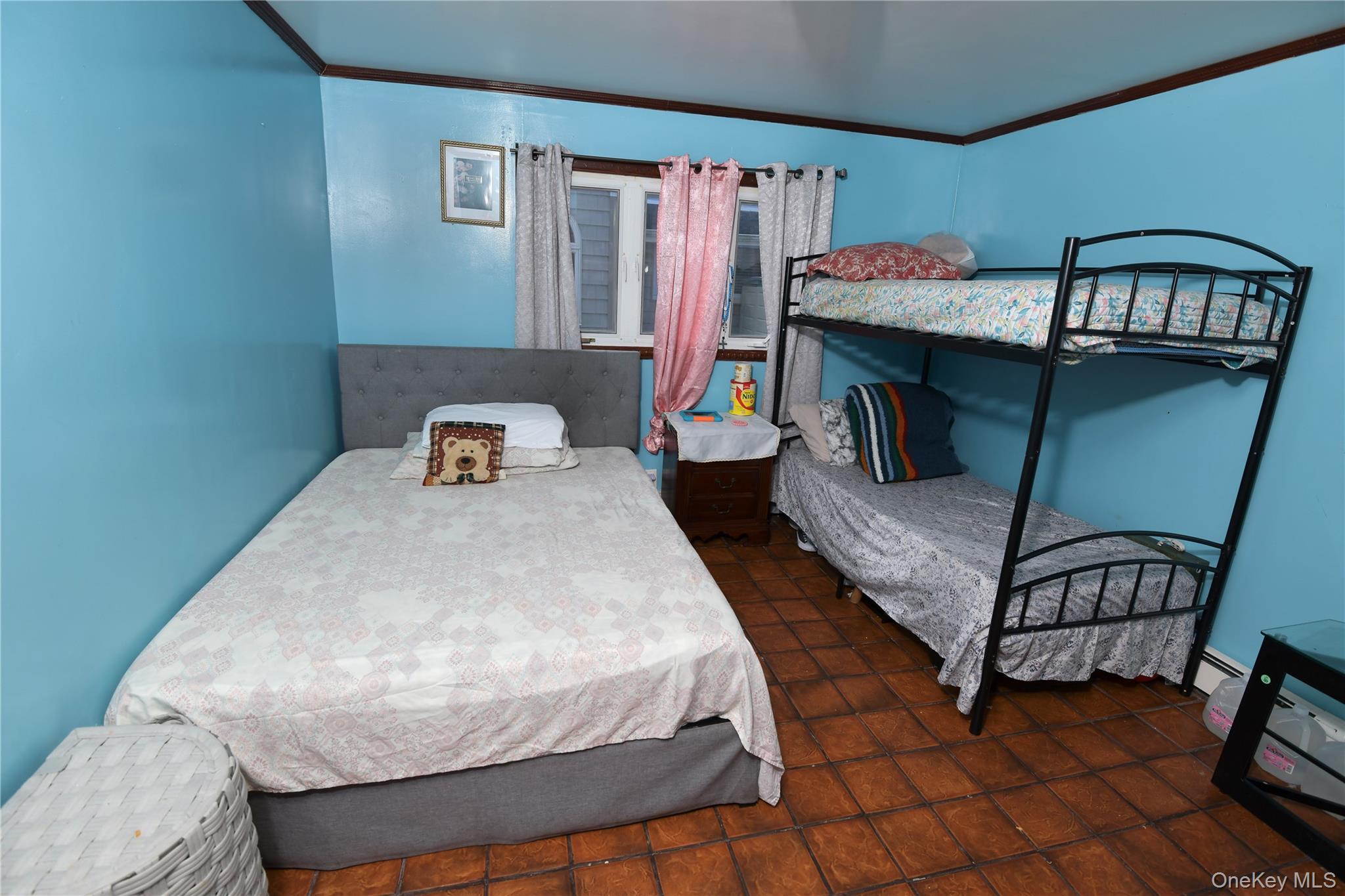 76 E Hollywood Avenue – For Sale photo 7