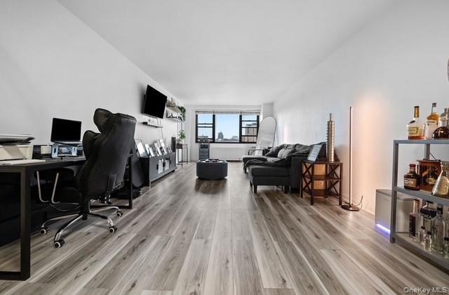 61-20 Grand Central Parkway, Unit A900 photo 7