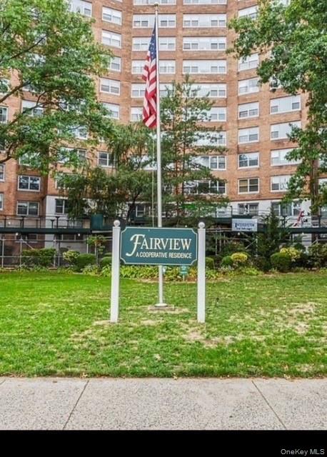 61-20 Grand Central Parkway, Unit A900