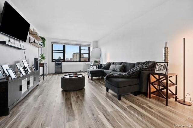 61-20 Grand Central Parkway, Unit A900 photo 8