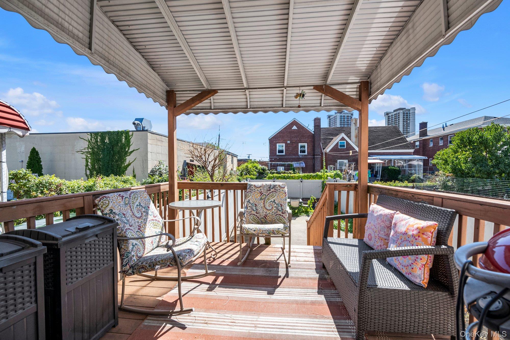 1554 McDonald Street – For Sale photo 16