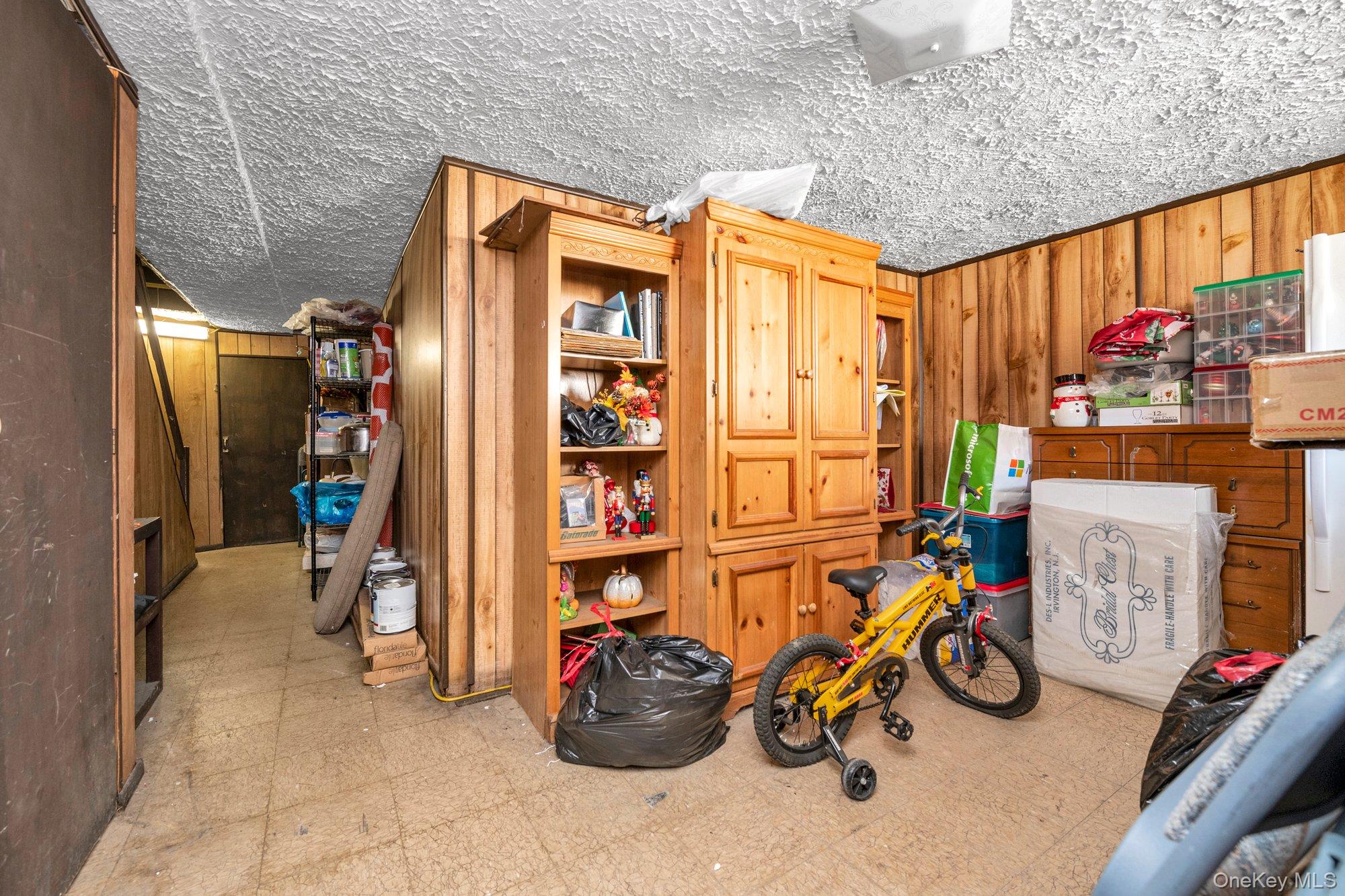 1554 McDonald Street – For Sale photo 15
