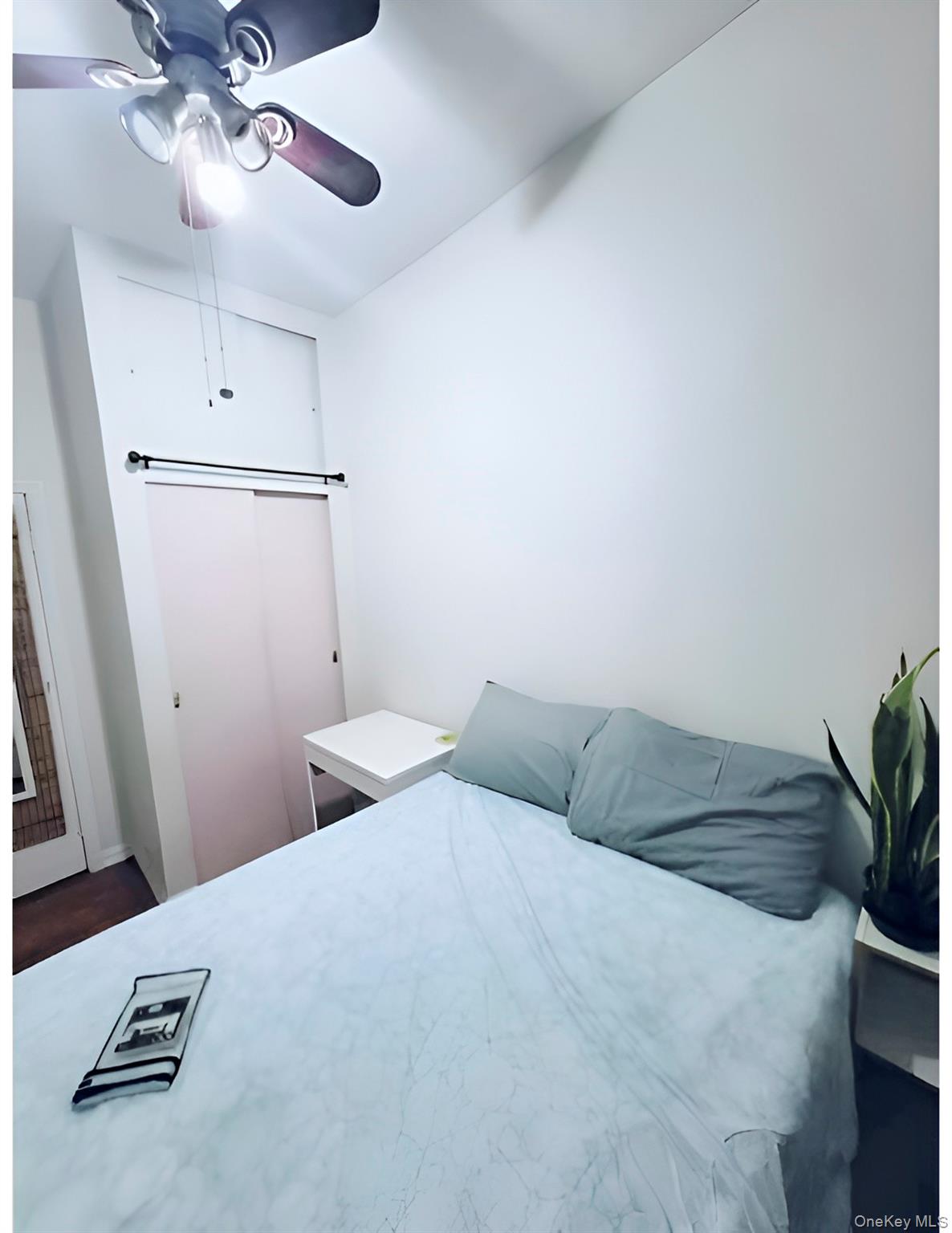 324 E 50th Street, Unit 3A photo 5