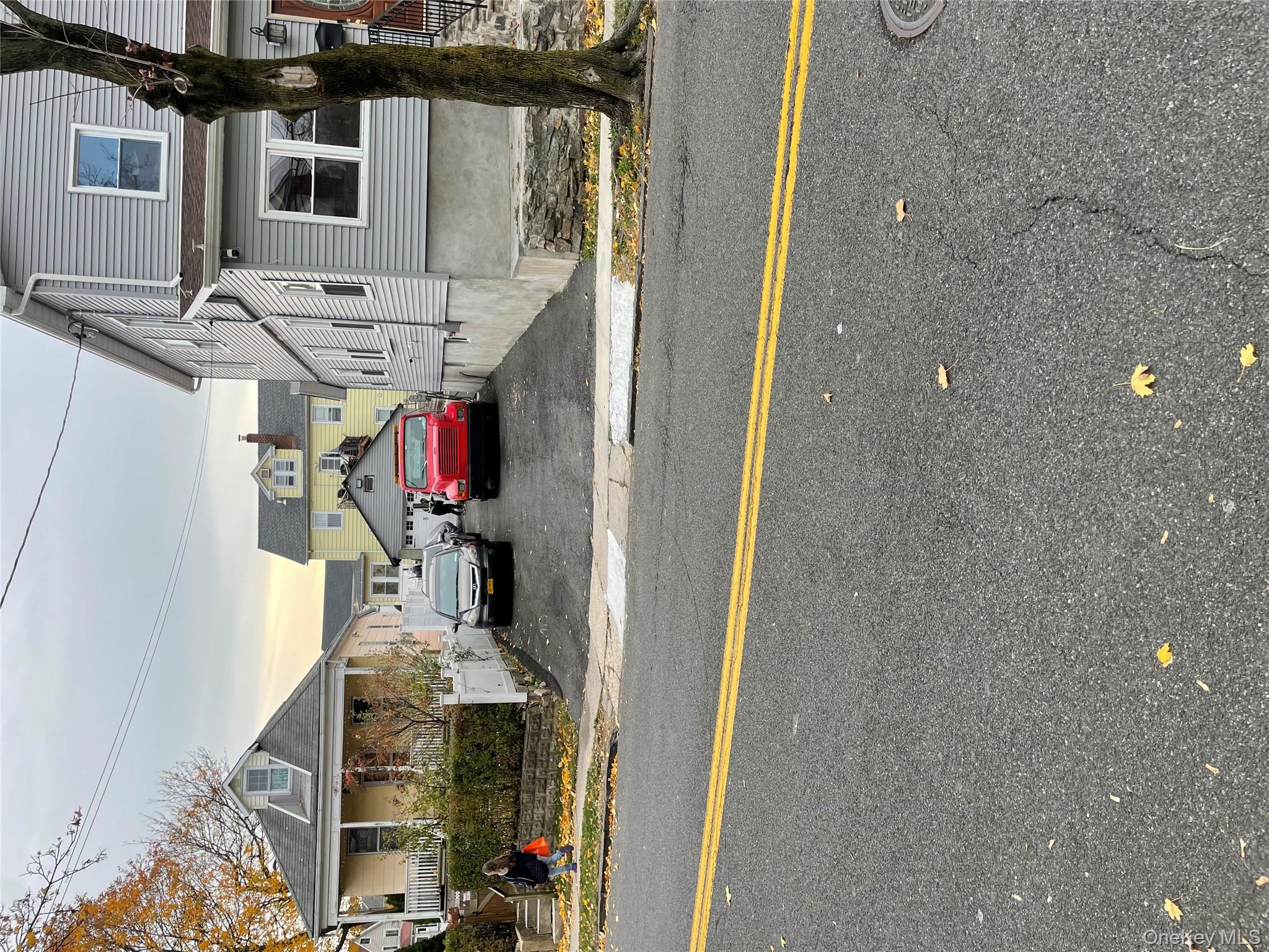 953 Mile Square Road – For Sale photo 2