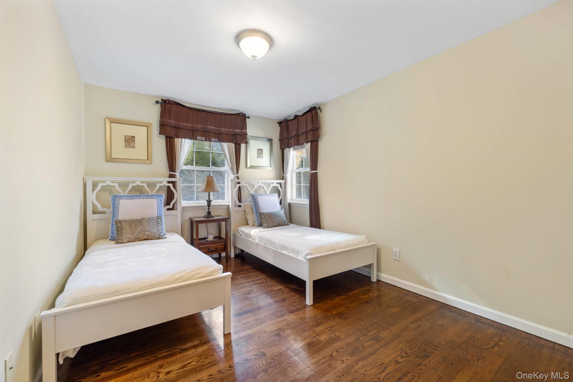 7 Spring Close Lane – For Rent photo 17