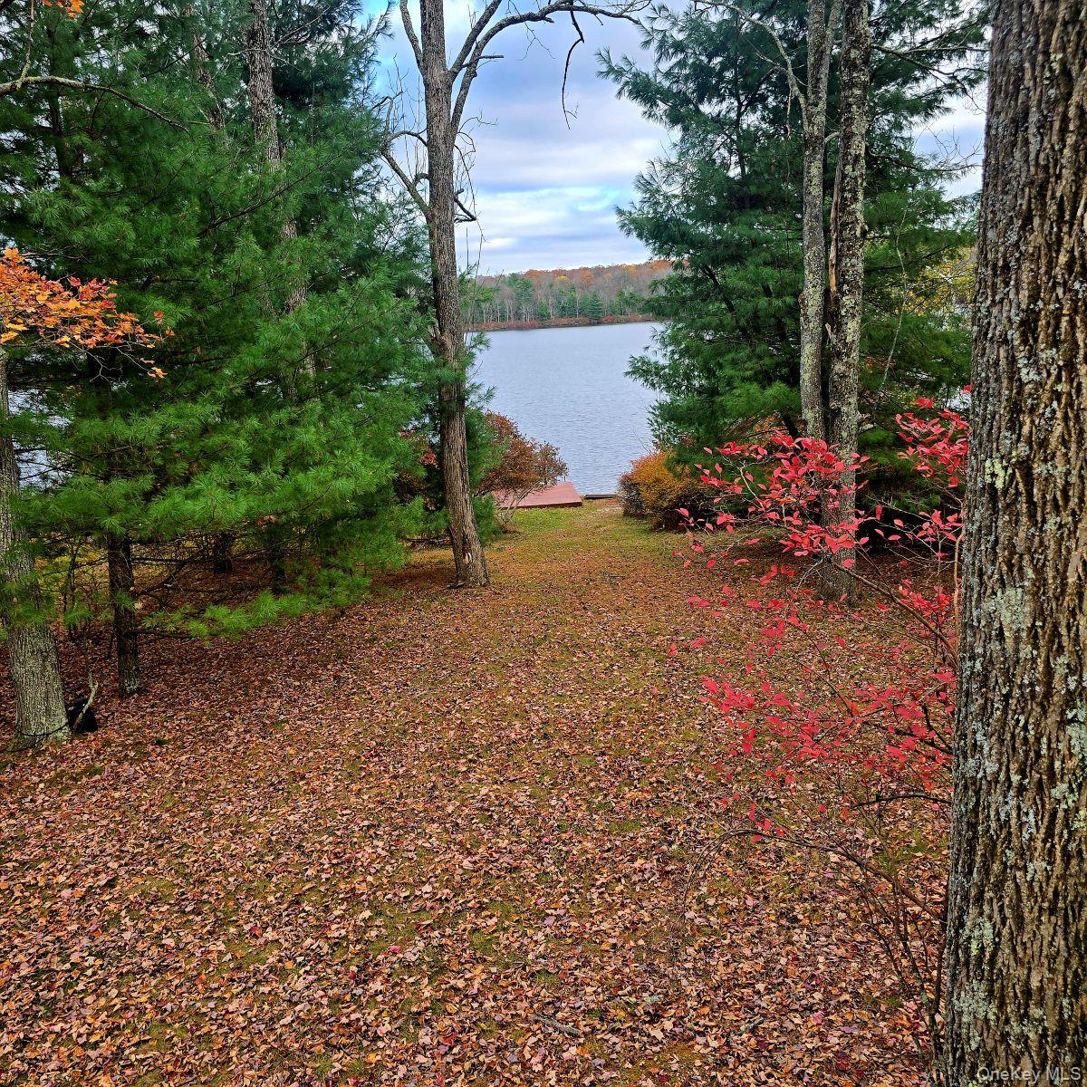 14 Lena Road – For Sale photo 16