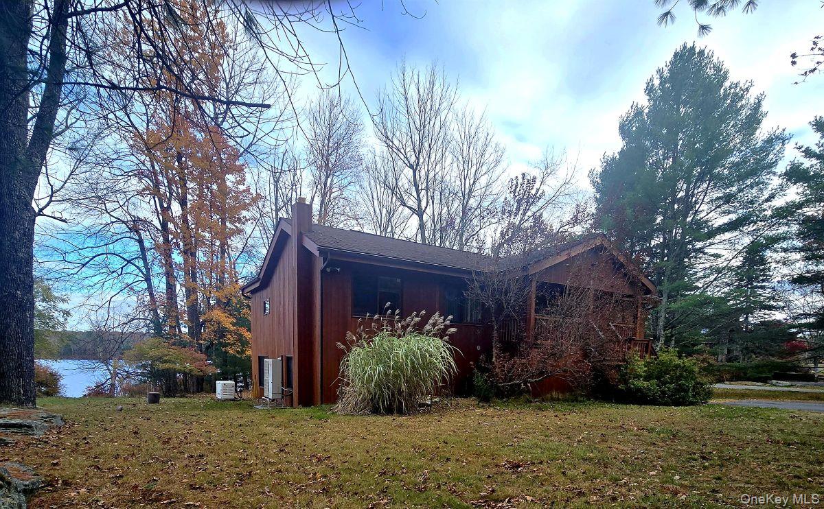 14 Lena Road – For Sale photo 5