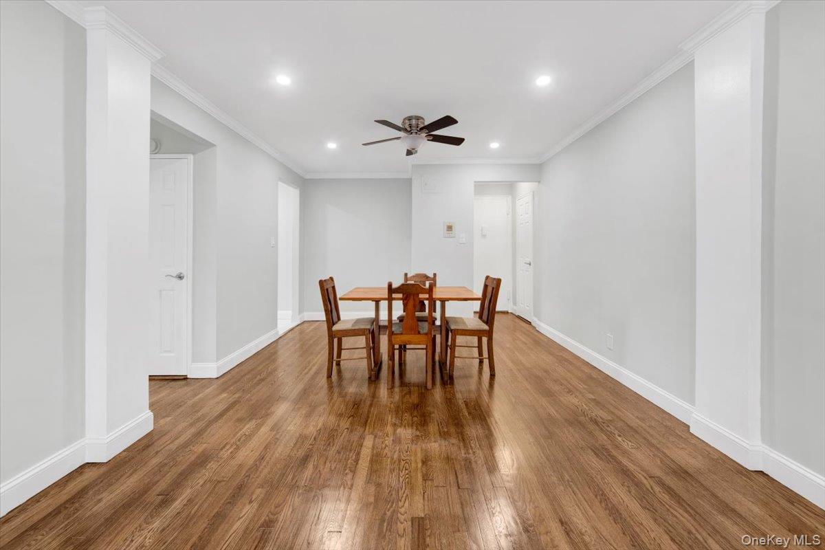 4265 Webster Ave., Unit 5C photo 9
