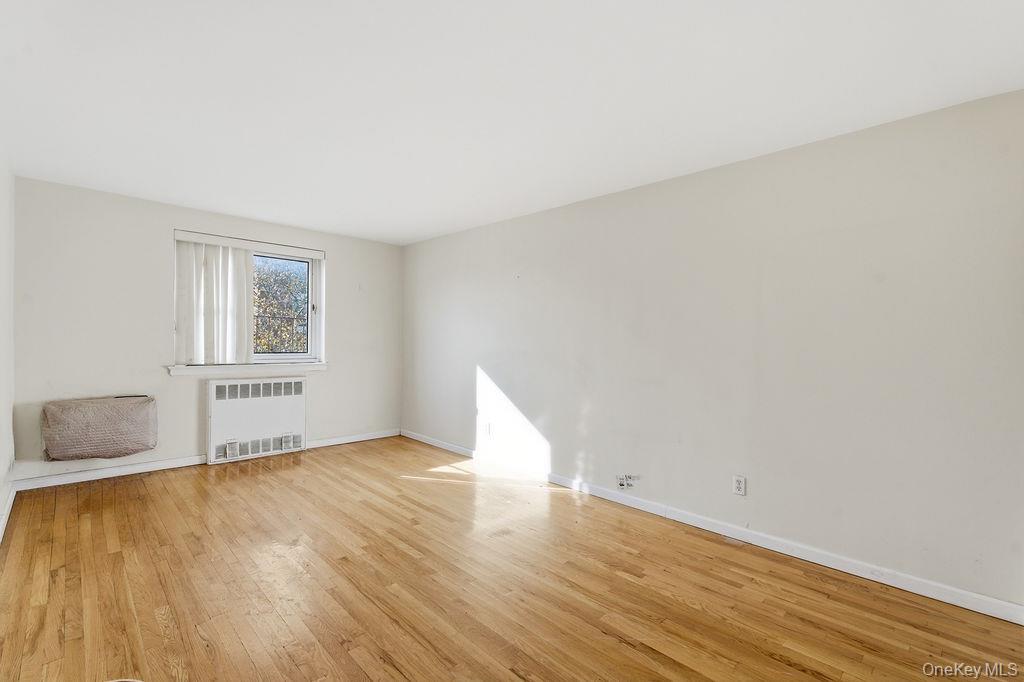 153-25 88th Street, Unit 4N photo 3