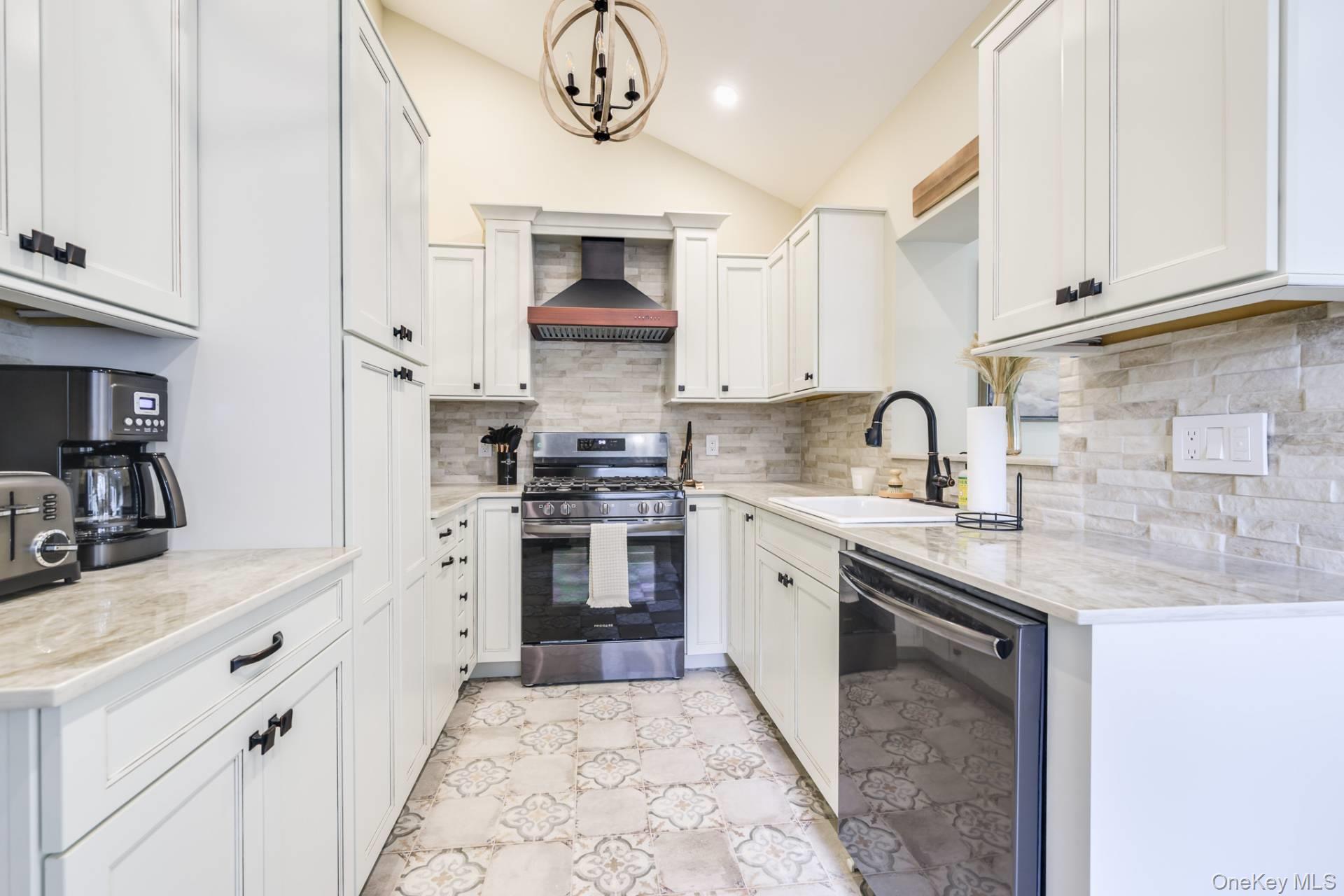3 Oakhurst Road, Unit 6 photo 7