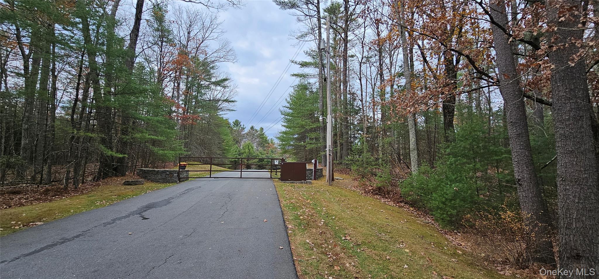 Lot 28 Summit Drive – For Sale photo 2
