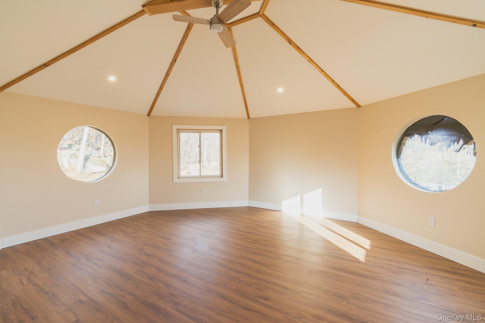 15 Deans Road – For Sale photo 14