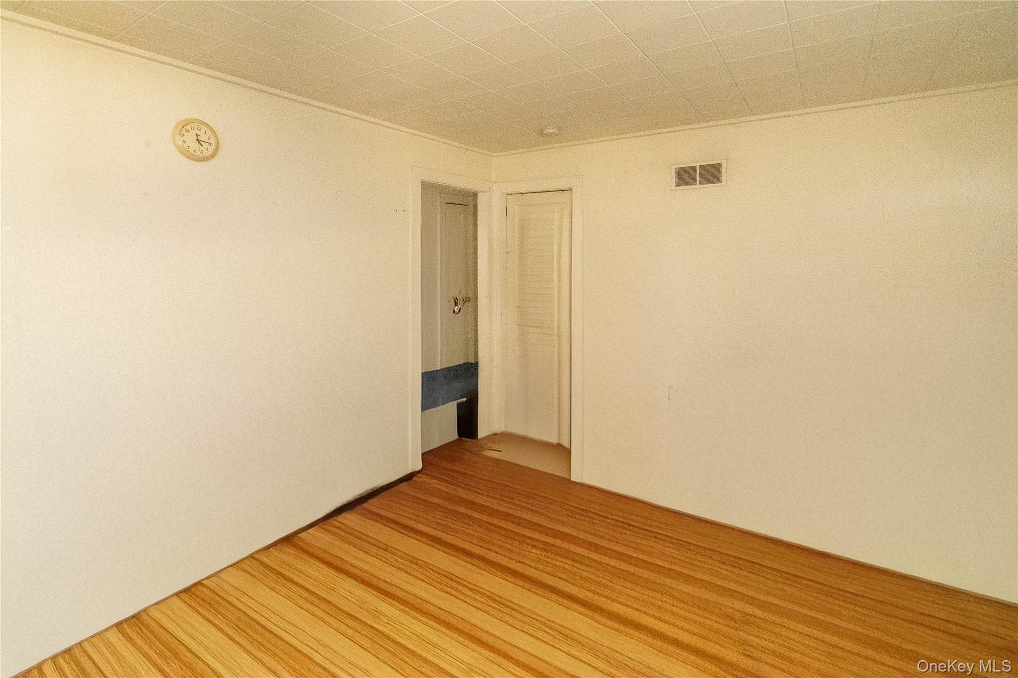 426 Violet Avenue – For Sale photo 23