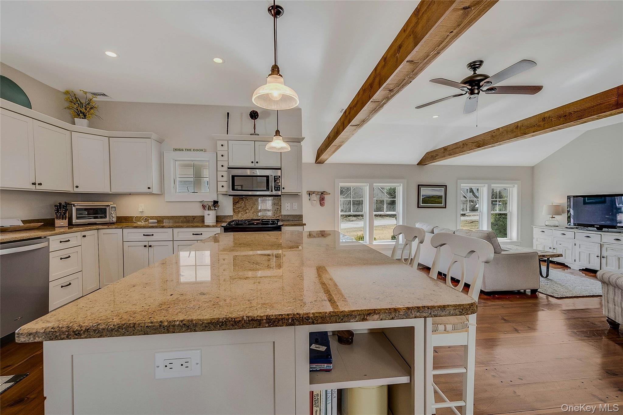635 Strohson Road – For Rent photo 14