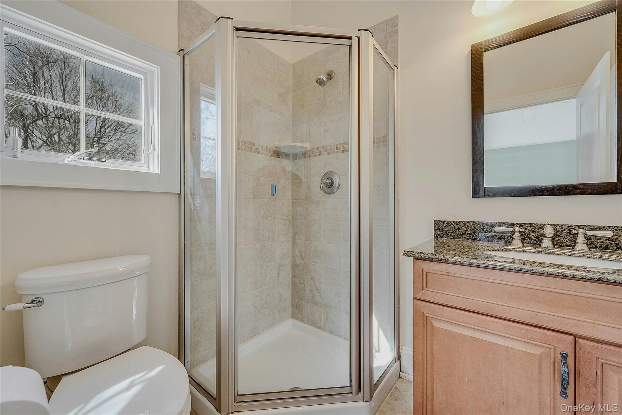 635 Strohson Road – For Rent photo 19