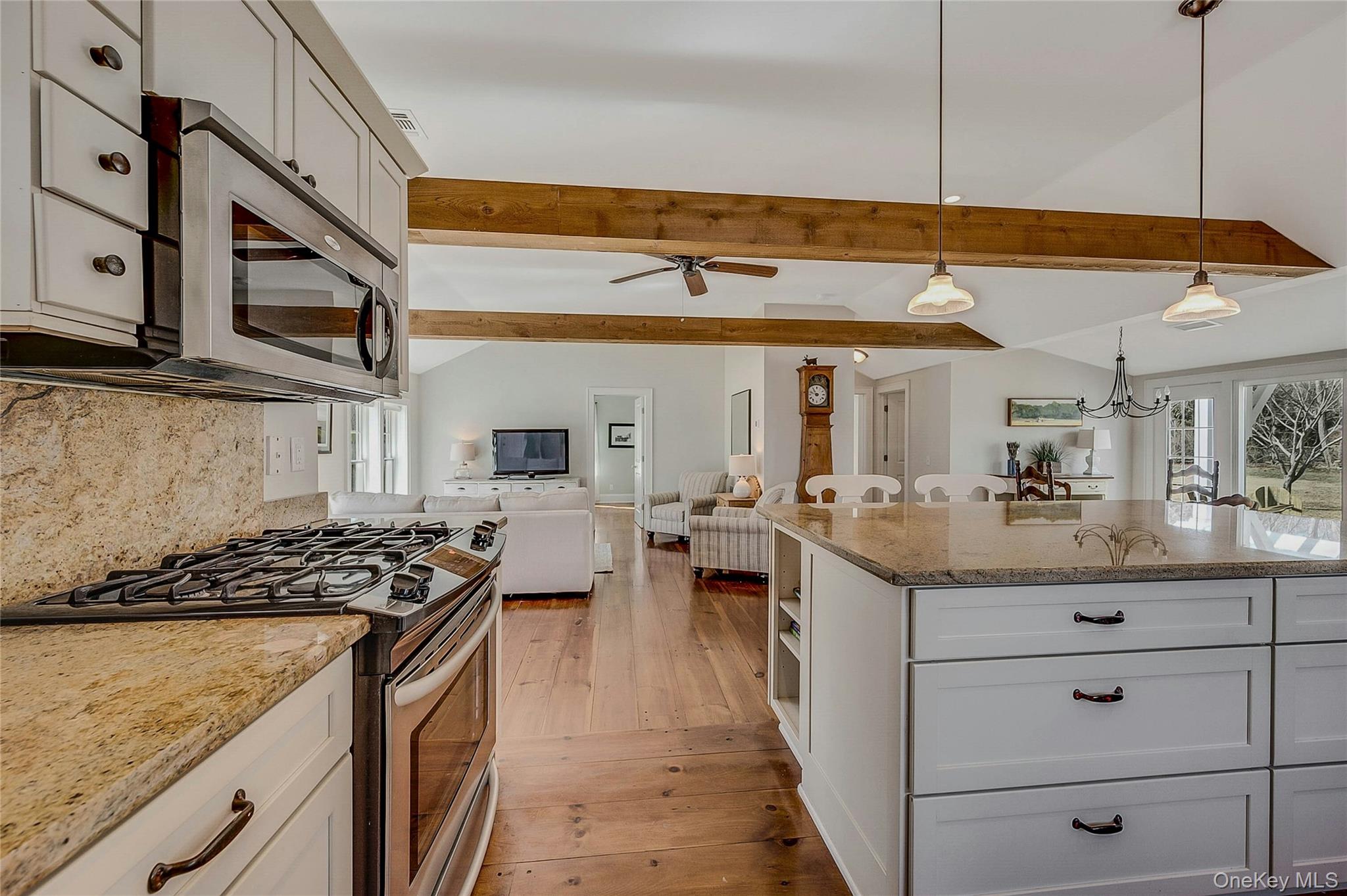 635 Strohson Road – For Rent photo 11